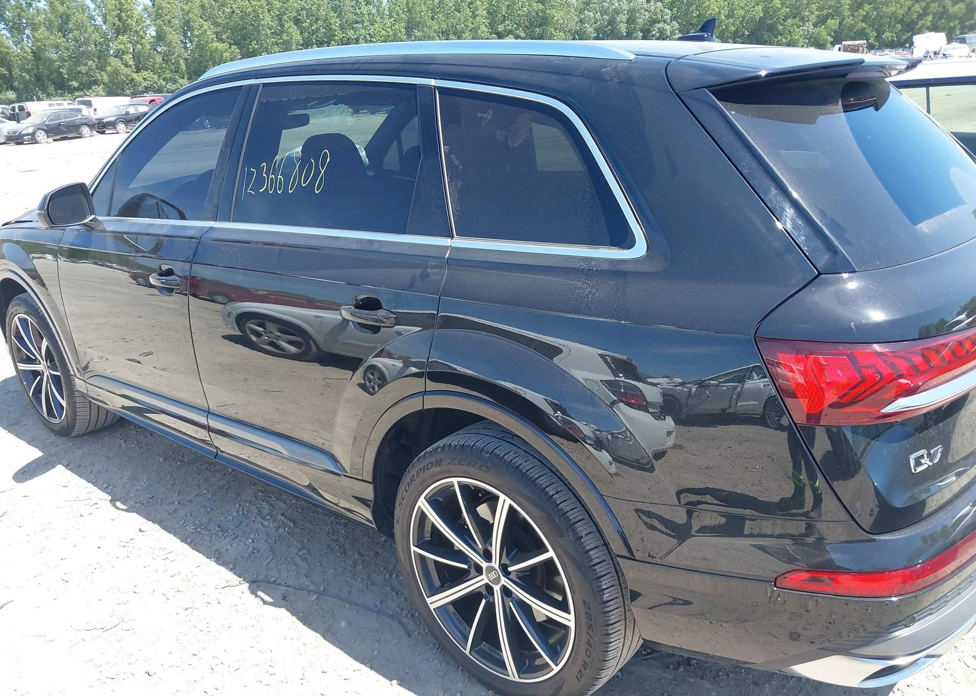 2023 AUDI Q7 55 PROGRESSIV