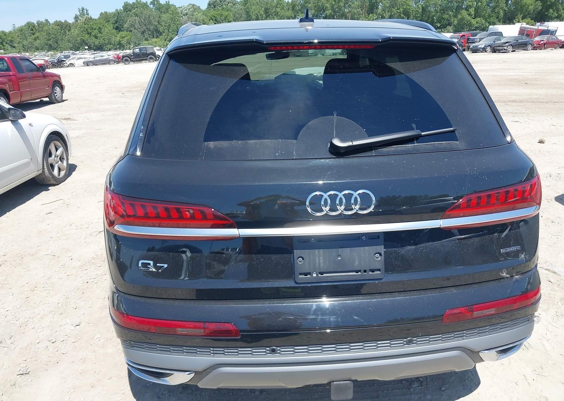 2023 AUDI Q7 55 PROGRESSIV