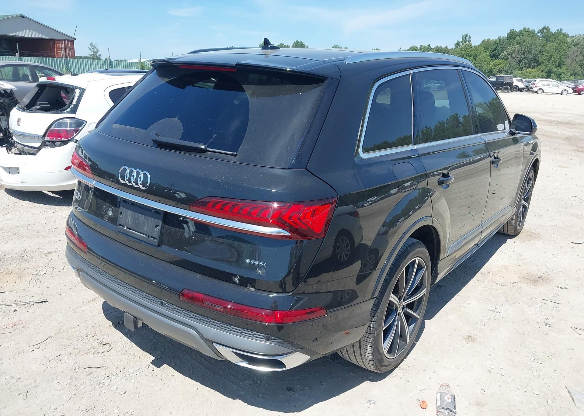 2023 AUDI Q7 55 PROGRESSIV