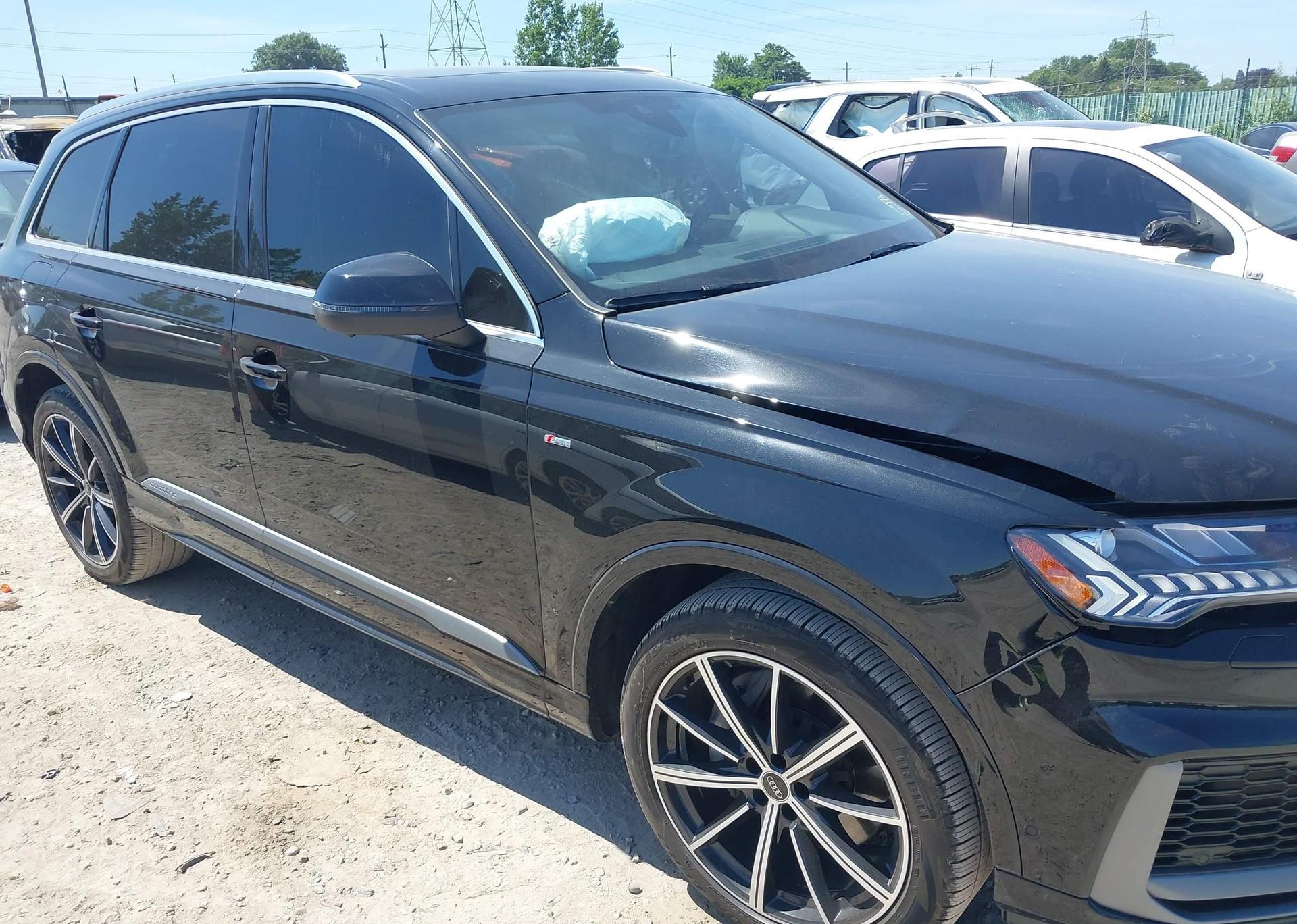 2023 AUDI Q7 55 PROGRESSIV