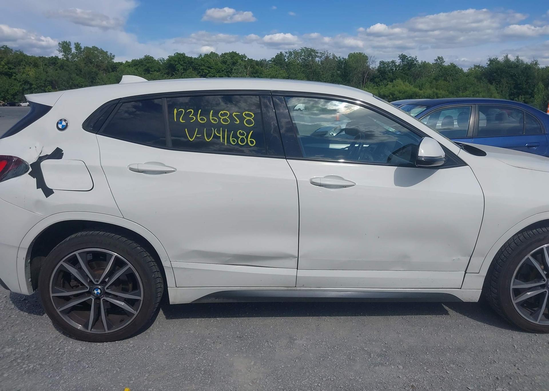 2022 BMW X2 2.8i