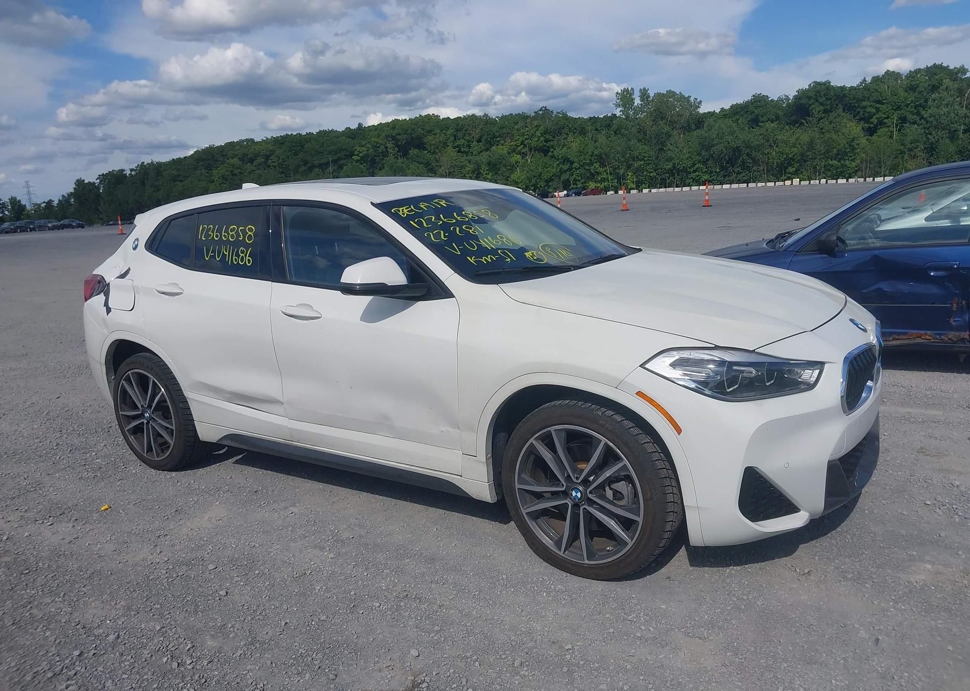 2022 BMW X2 2.8i
