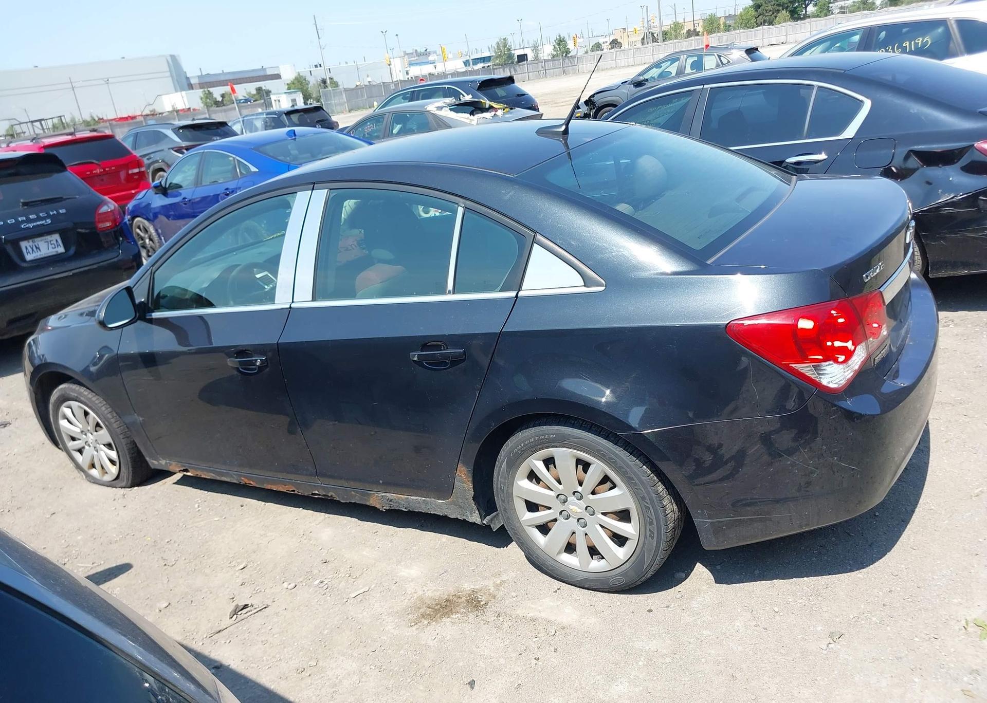 2011 CHEVROLET CRUZE LT