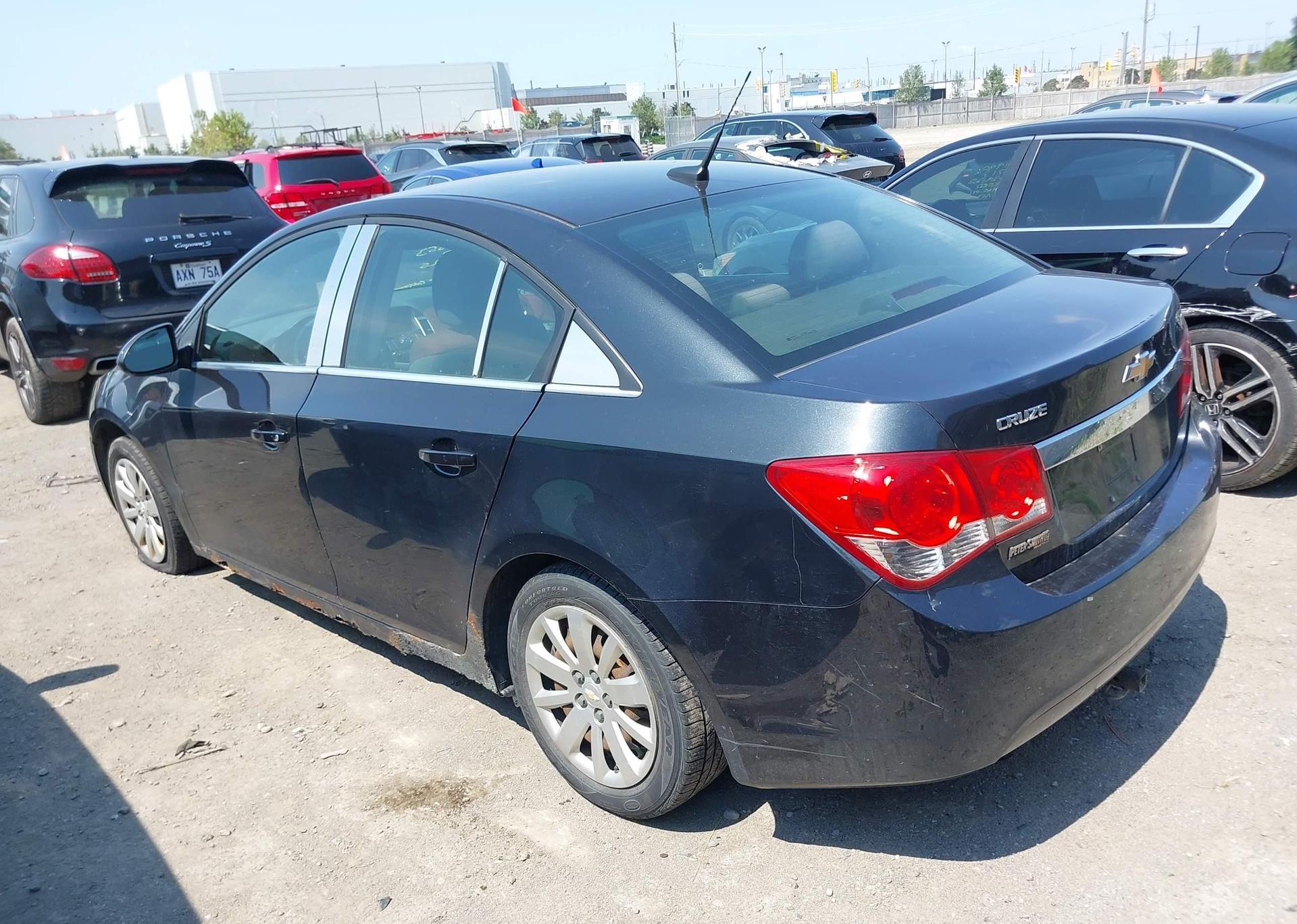 2011 CHEVROLET CRUZE LT