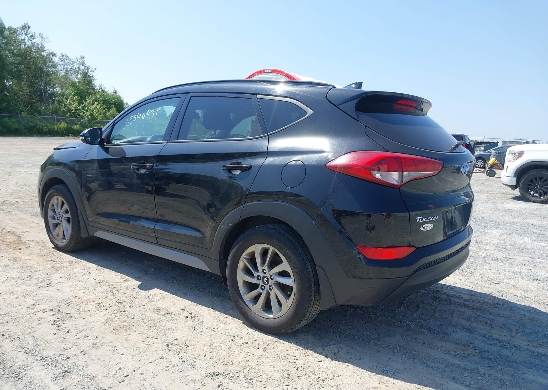 2018 HYUNDAI TUCSON SE 2.0L