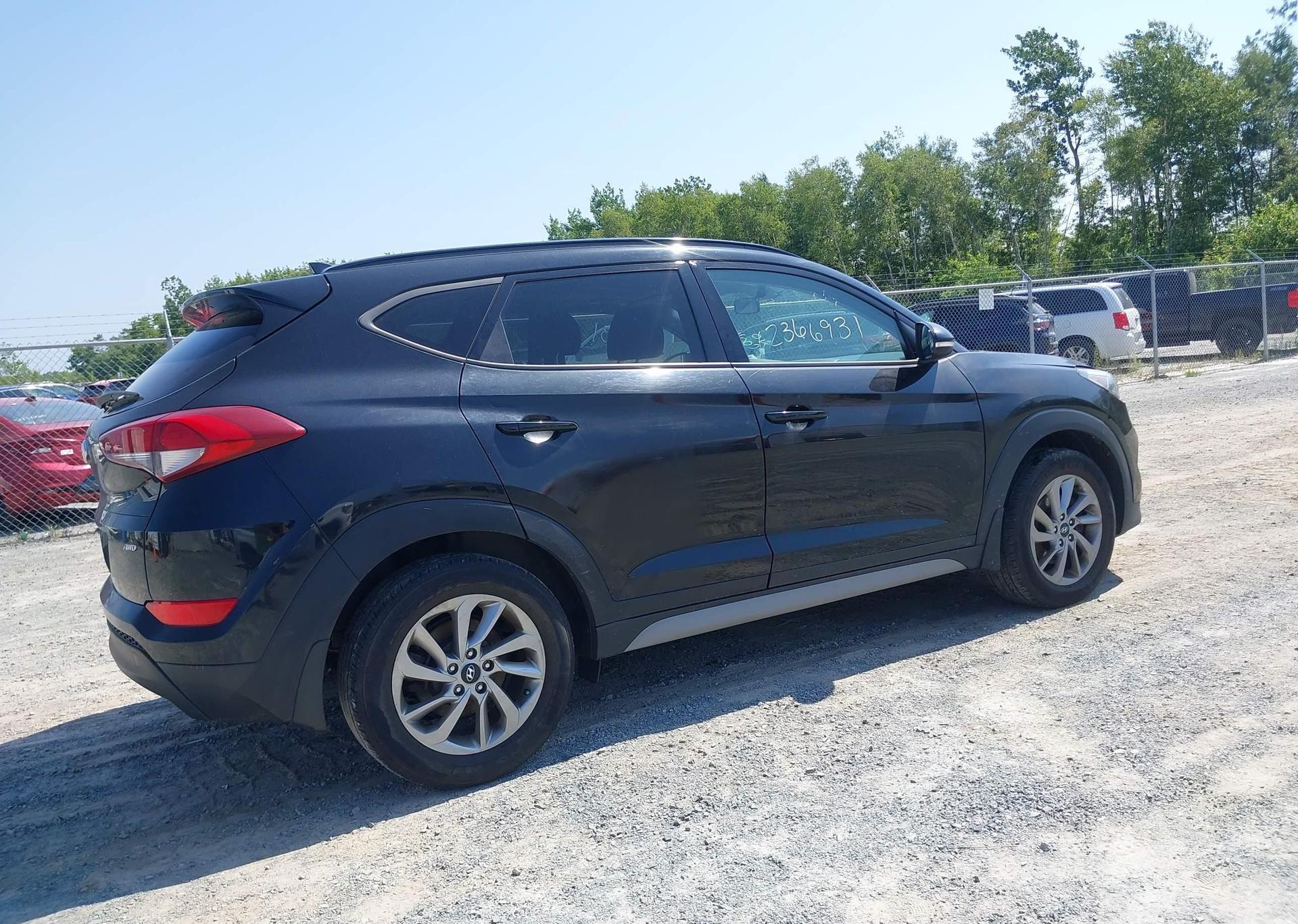 2018 HYUNDAI TUCSON SE 2.0L