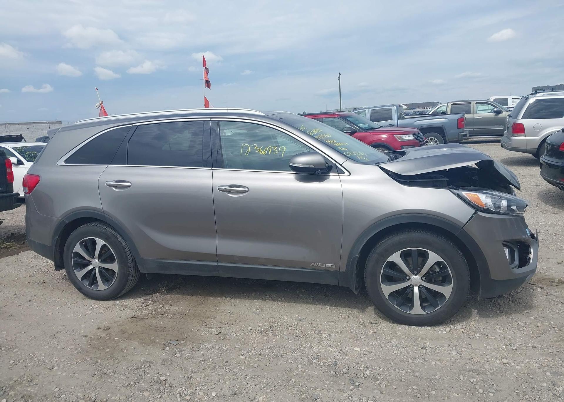 2018 KIA SORENTO EX