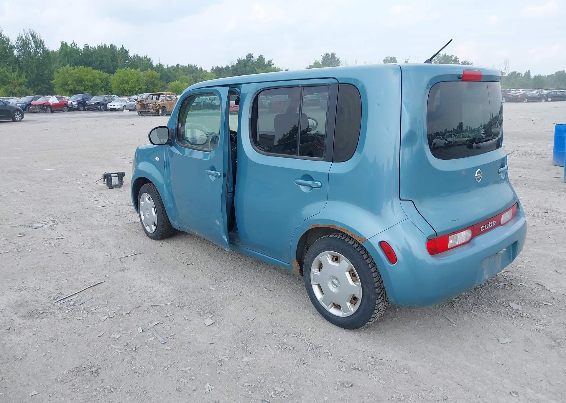 2009 NISSAN CUBE
