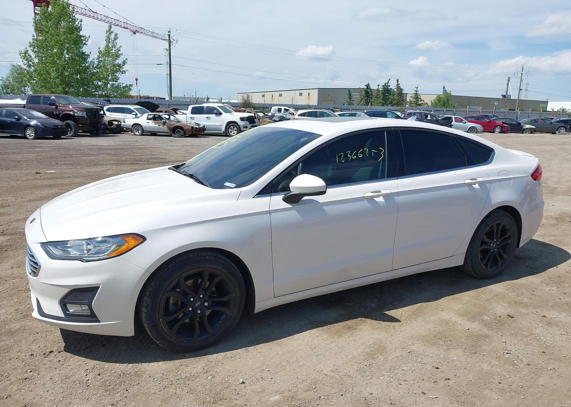 2019 FORD FUSION SE