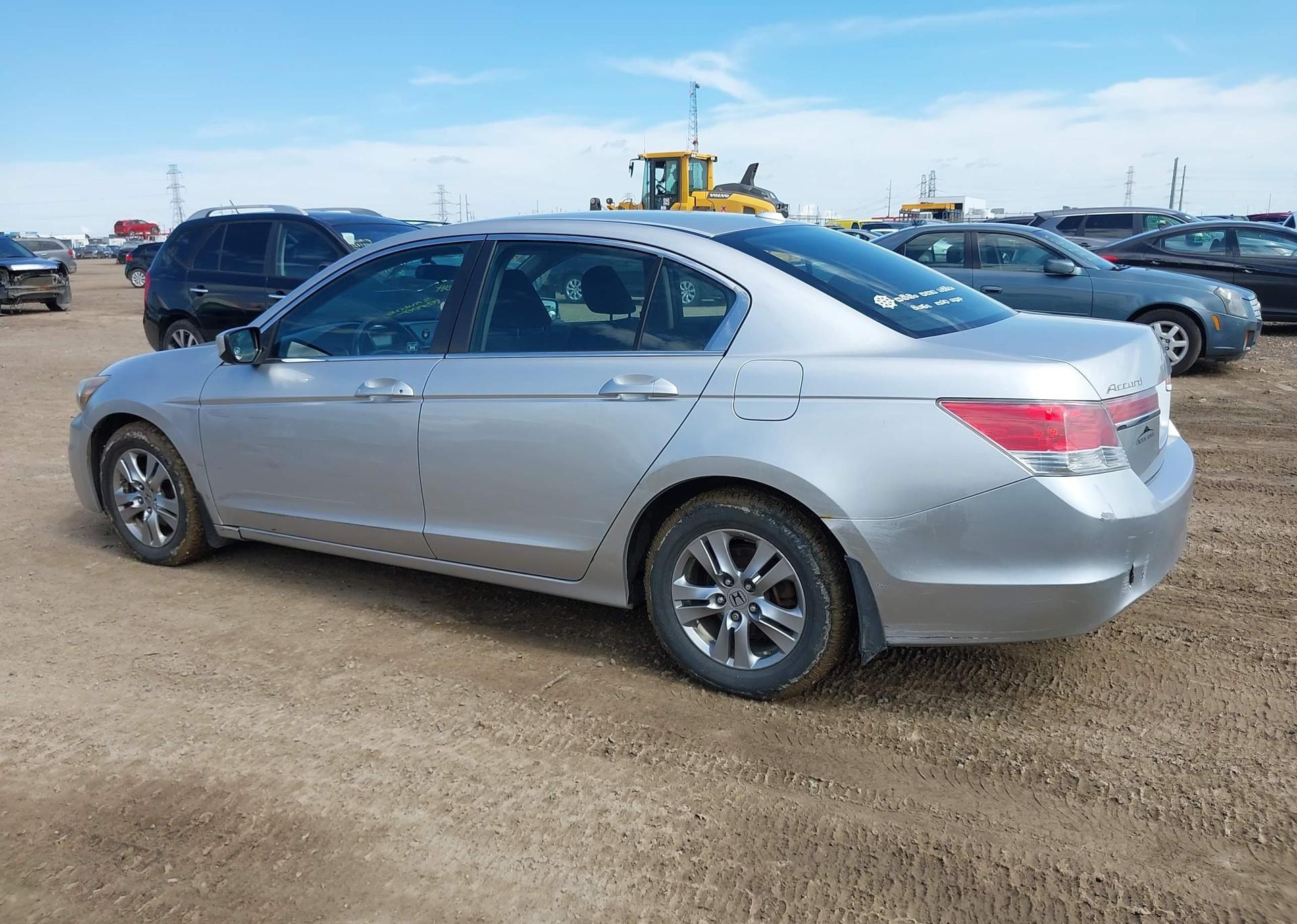 2011 HONDA ACCORD SE