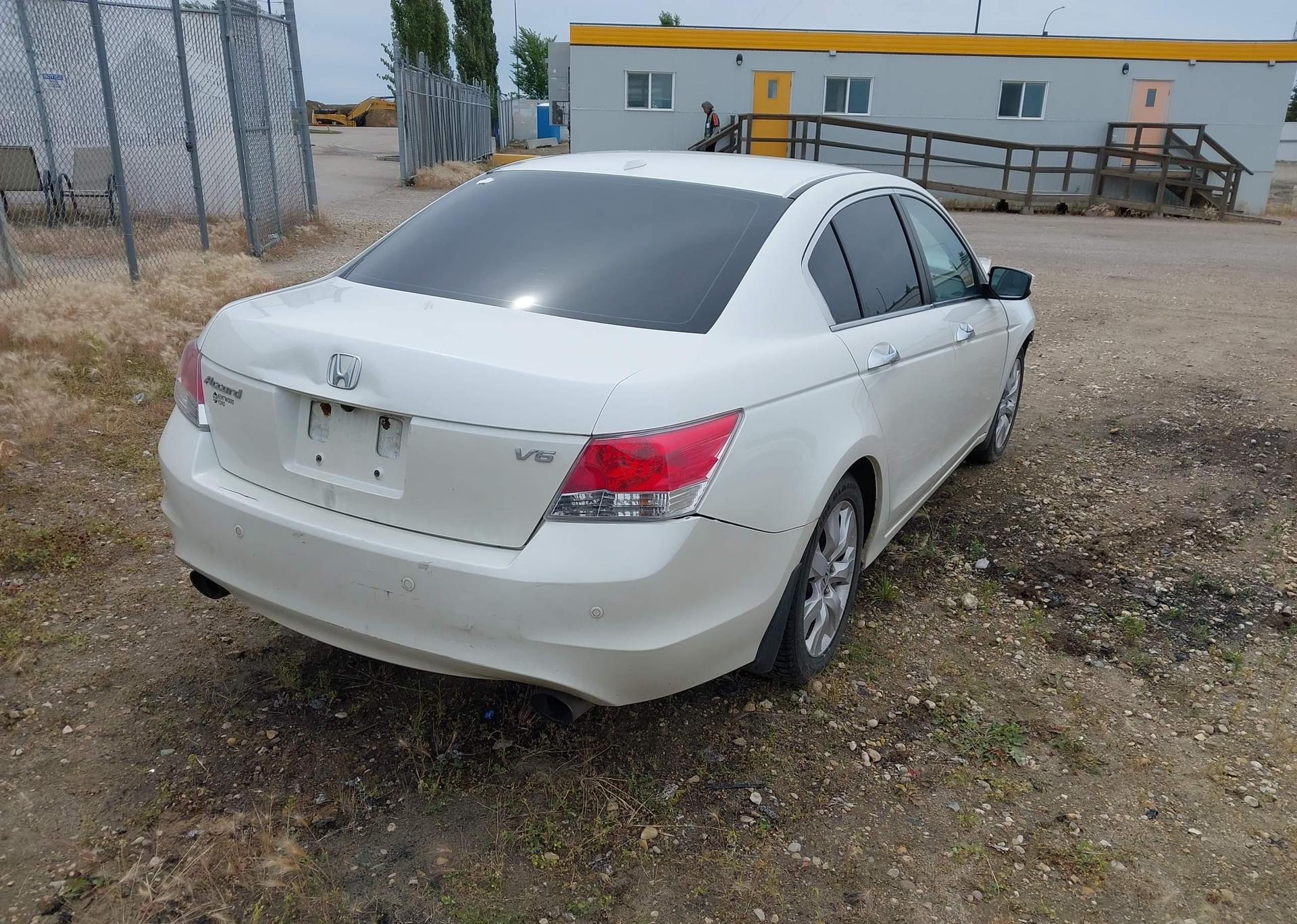 2010 HONDA ACCORD EXL