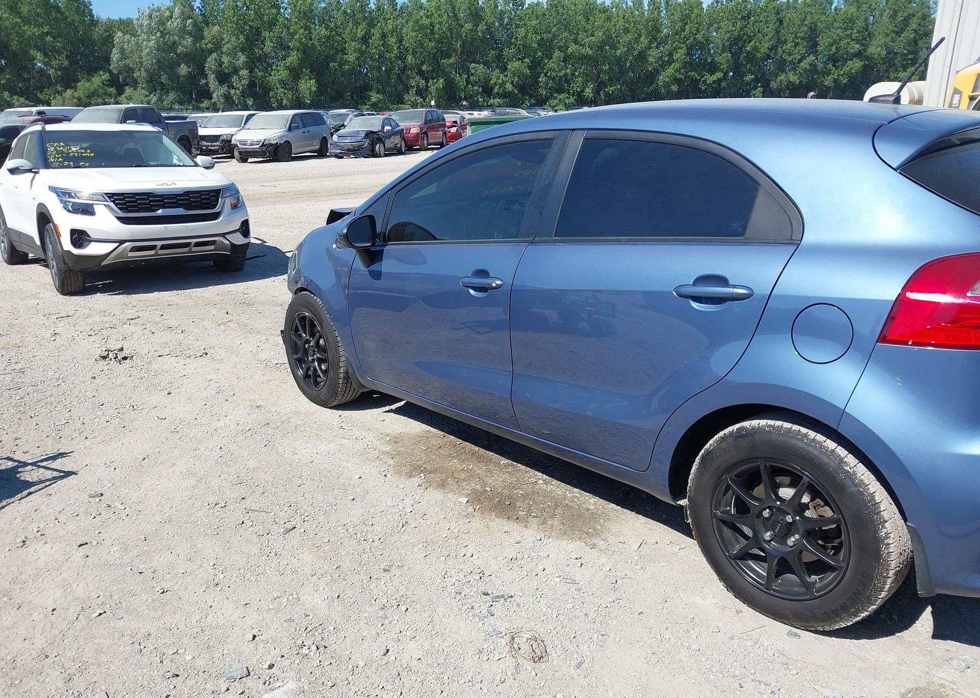 2016 KIA RIO LX