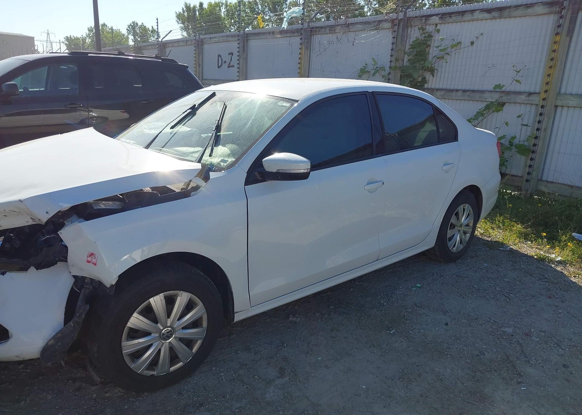 2014 VOLKSWAGEN JETTA 2.0L TRENDLINE+