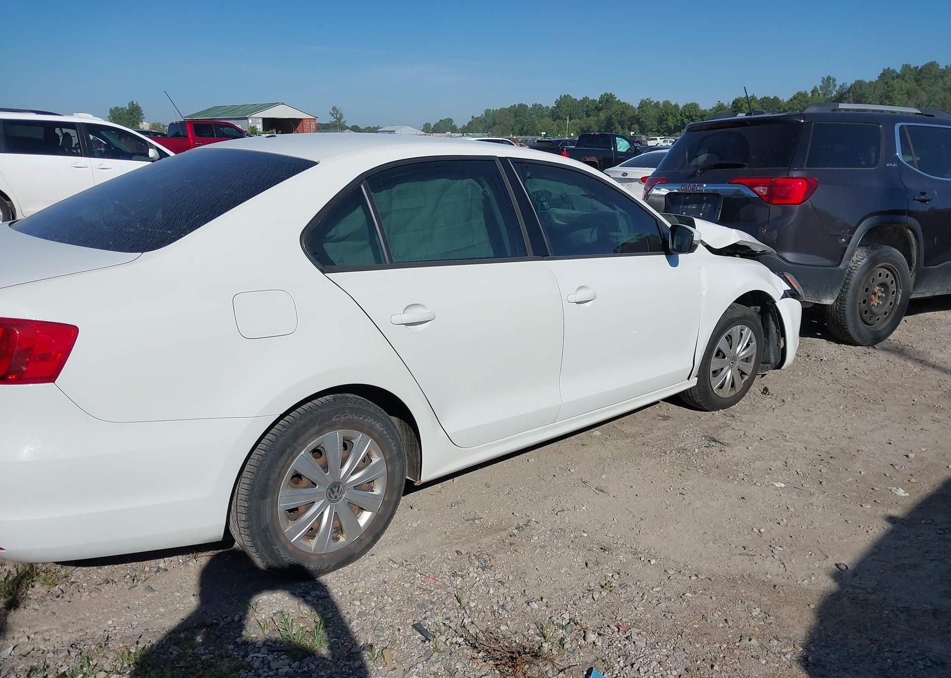 2014 VOLKSWAGEN JETTA 2.0L TRENDLINE+