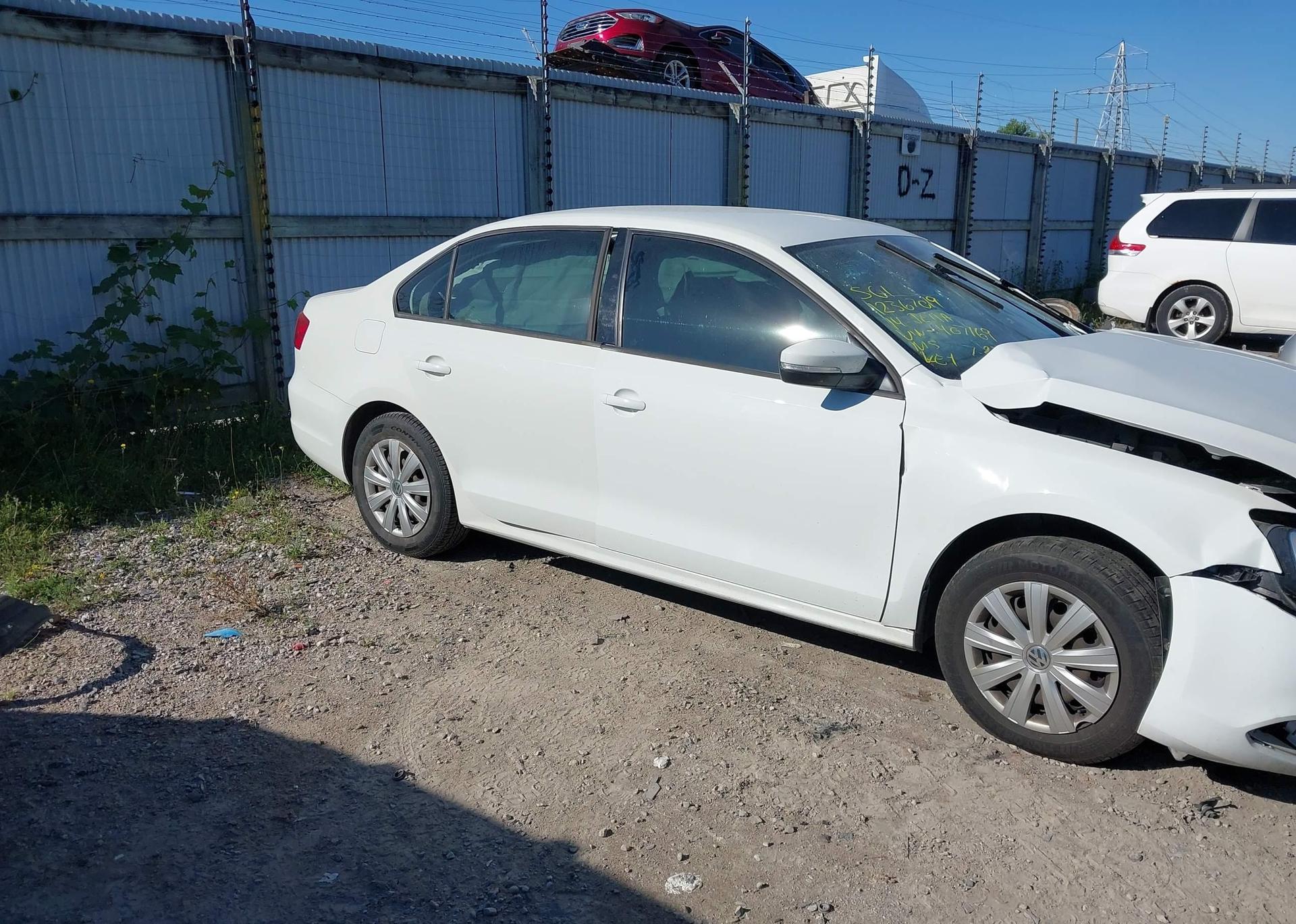 2014 VOLKSWAGEN JETTA 2.0L TRENDLINE+
