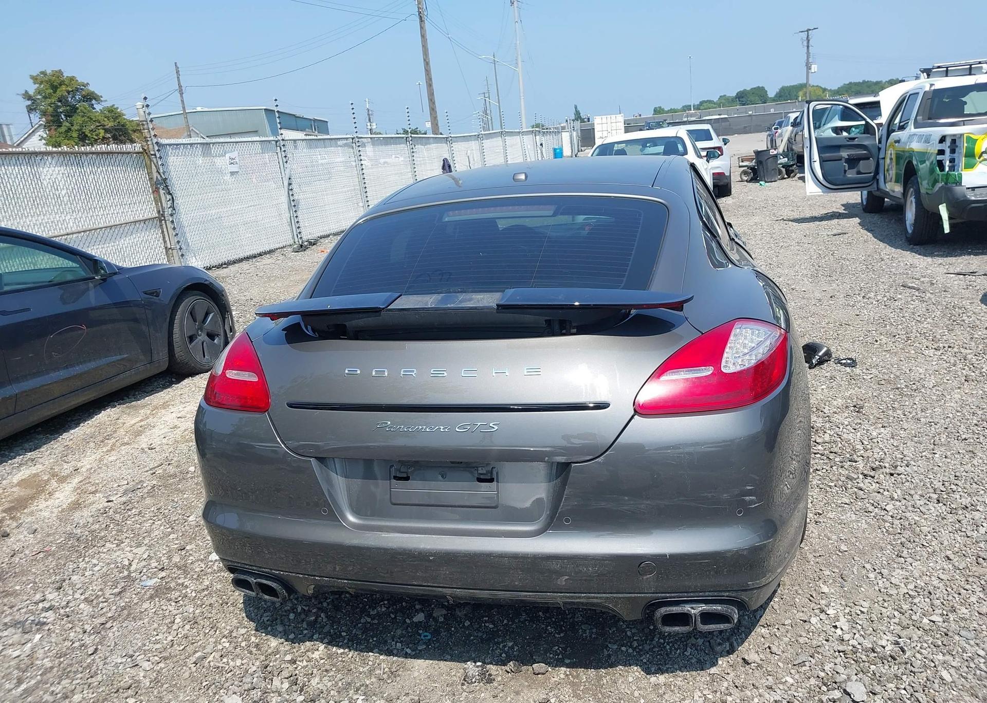 2013 PORSCHE PANAMERA GTS