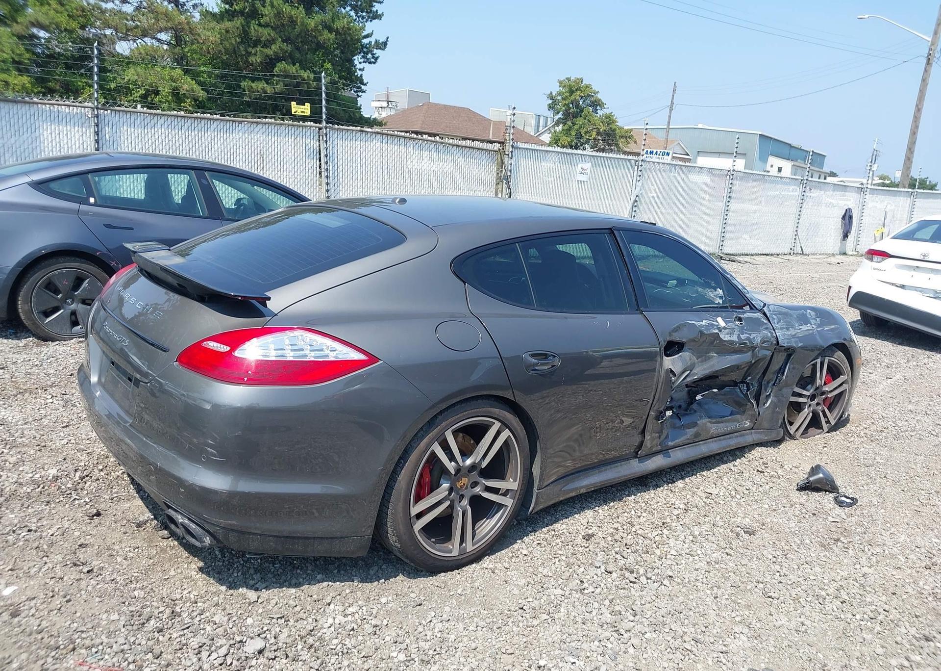 2013 PORSCHE PANAMERA GTS