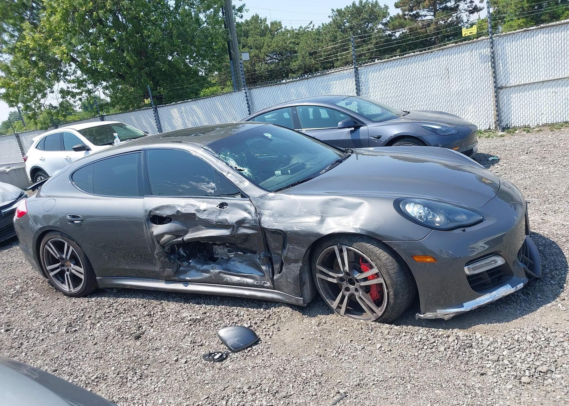 2013 PORSCHE PANAMERA GTS