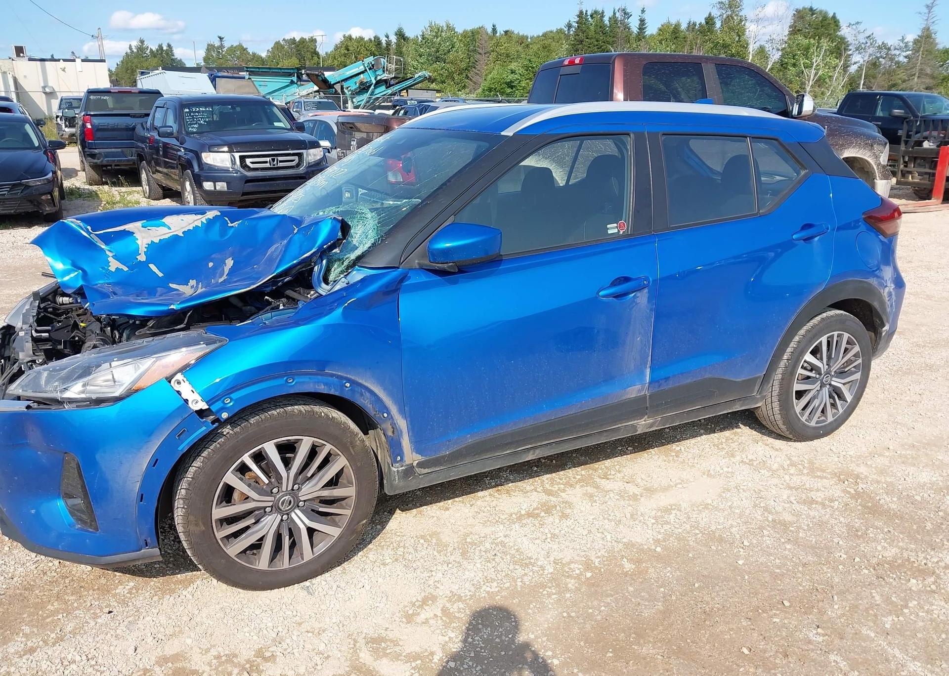 2021 NISSAN KICKS SV