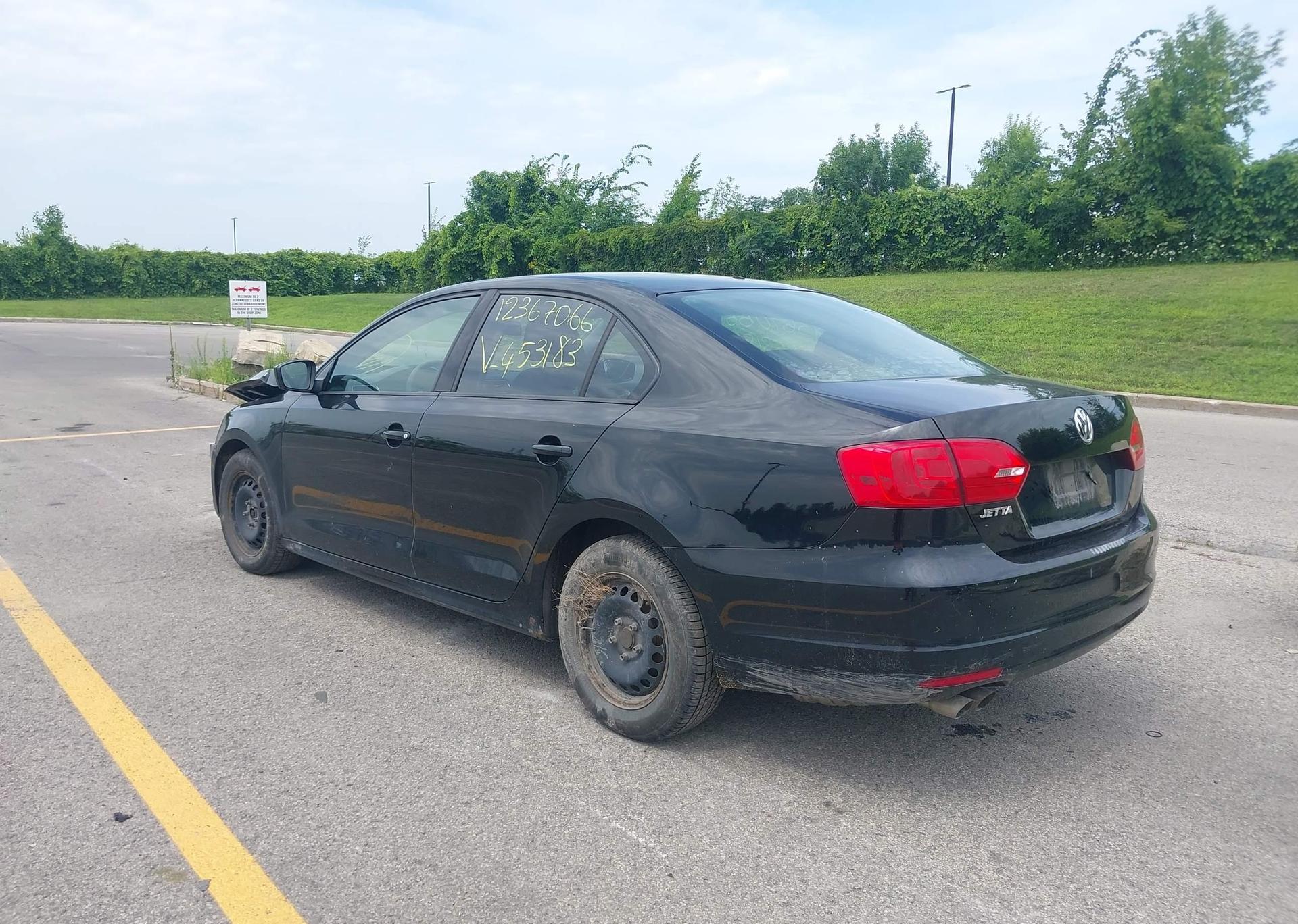 2013 VOLKSWAGEN JETTA