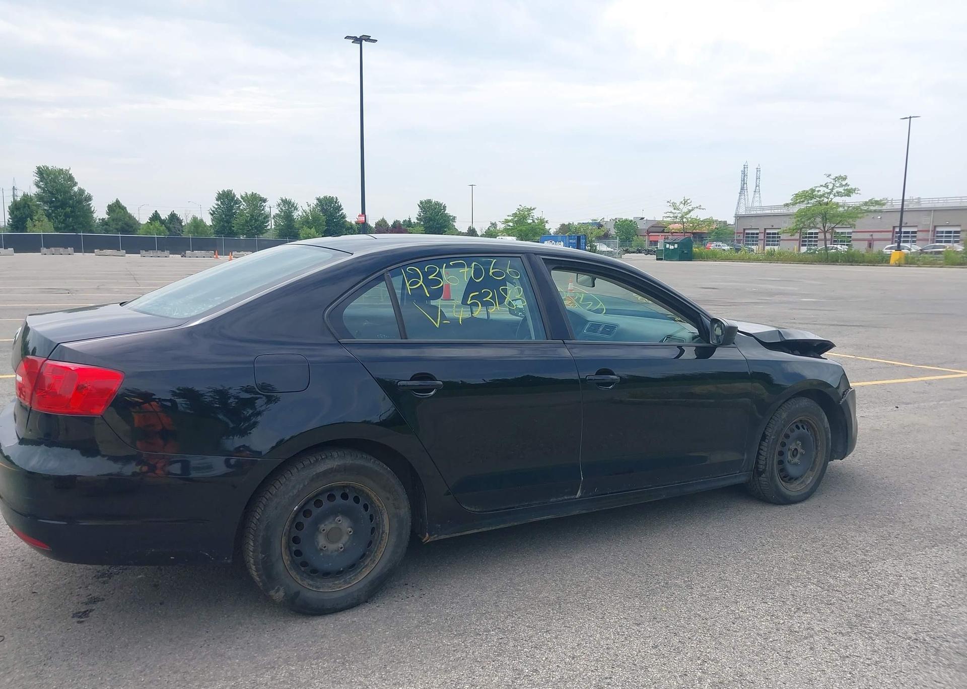 2013 VOLKSWAGEN JETTA