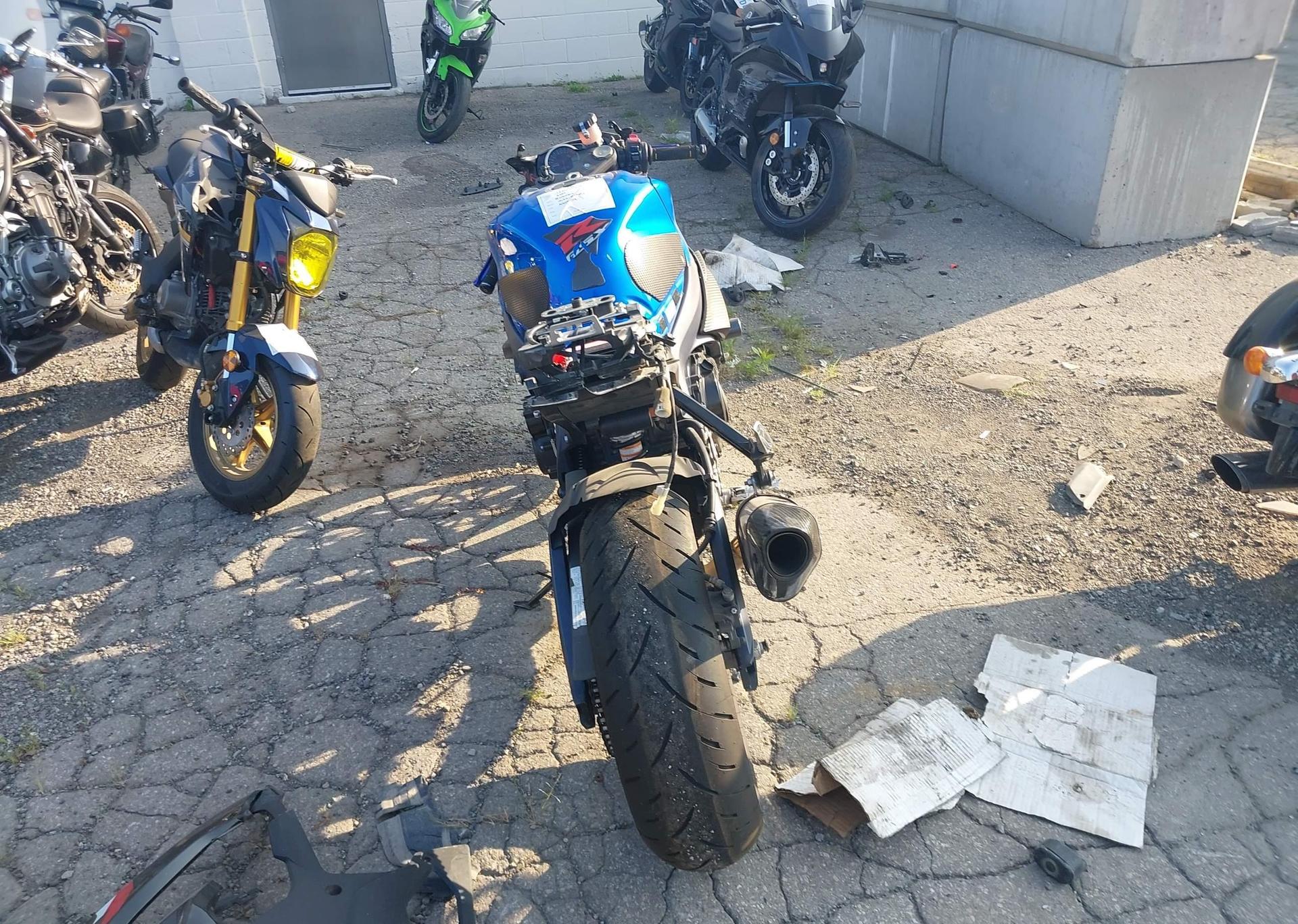 2011 SUZUKI GSX-R600