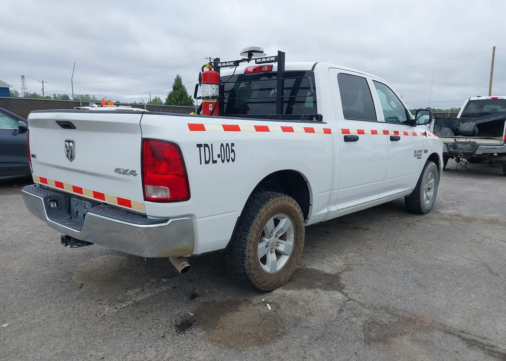 2023 RAM 1500 CLASSIC SLT