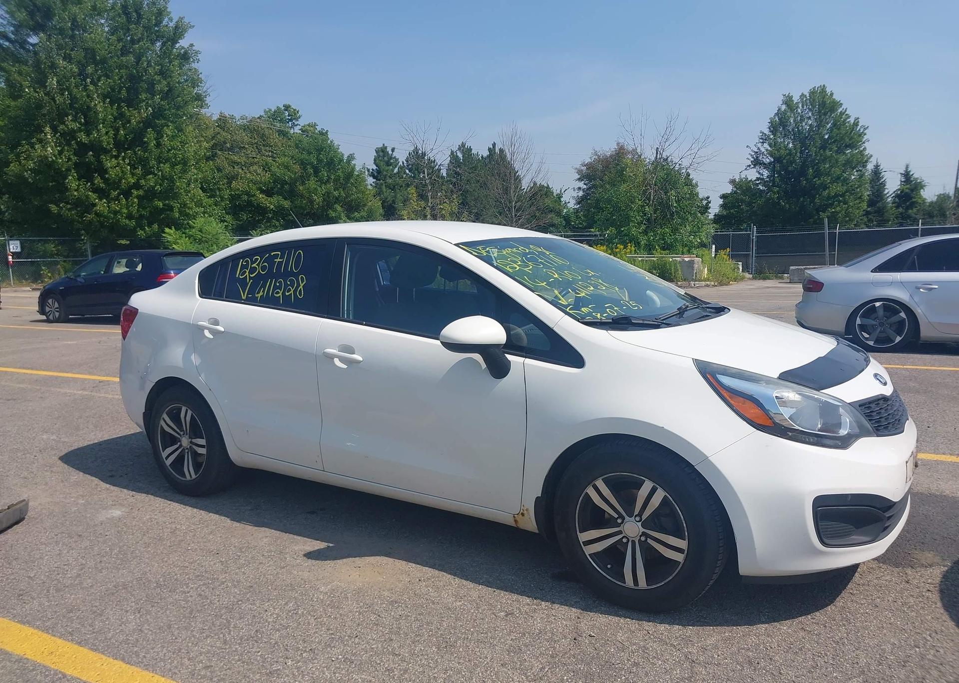 2014 KIA RIO LX