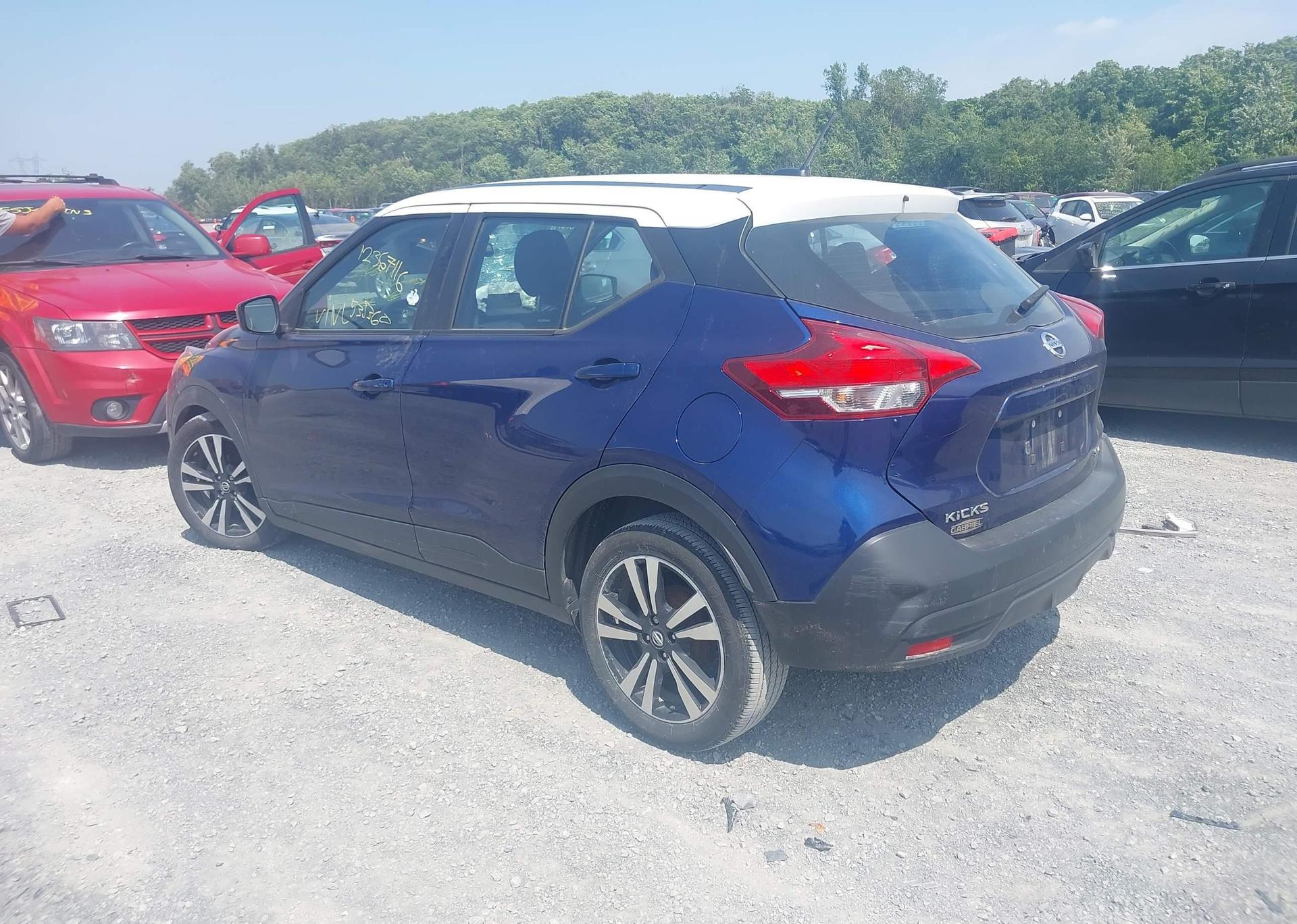 2019 NISSAN KICKS