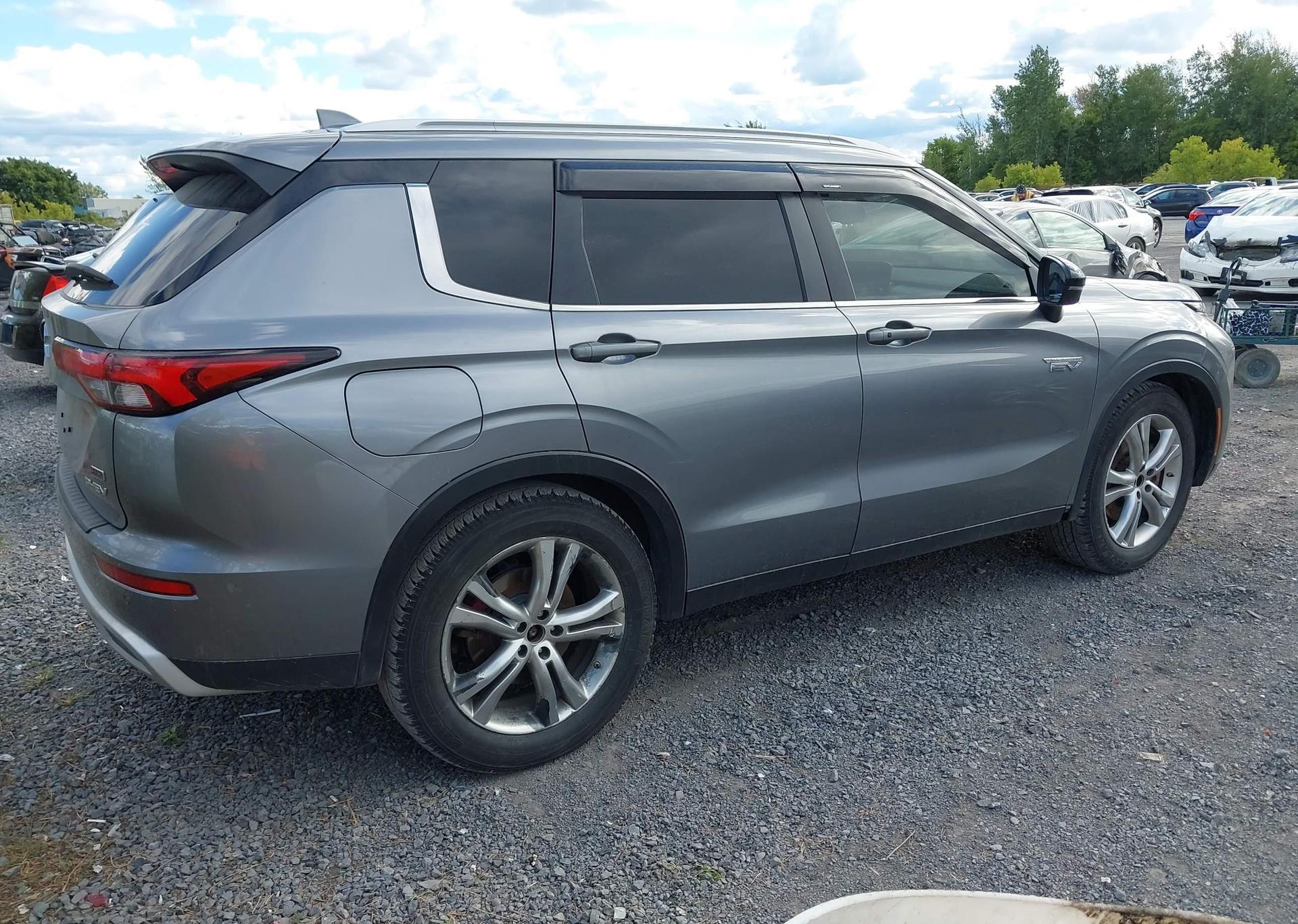 2023 MITSUBISHI OUTLANDER PHEV