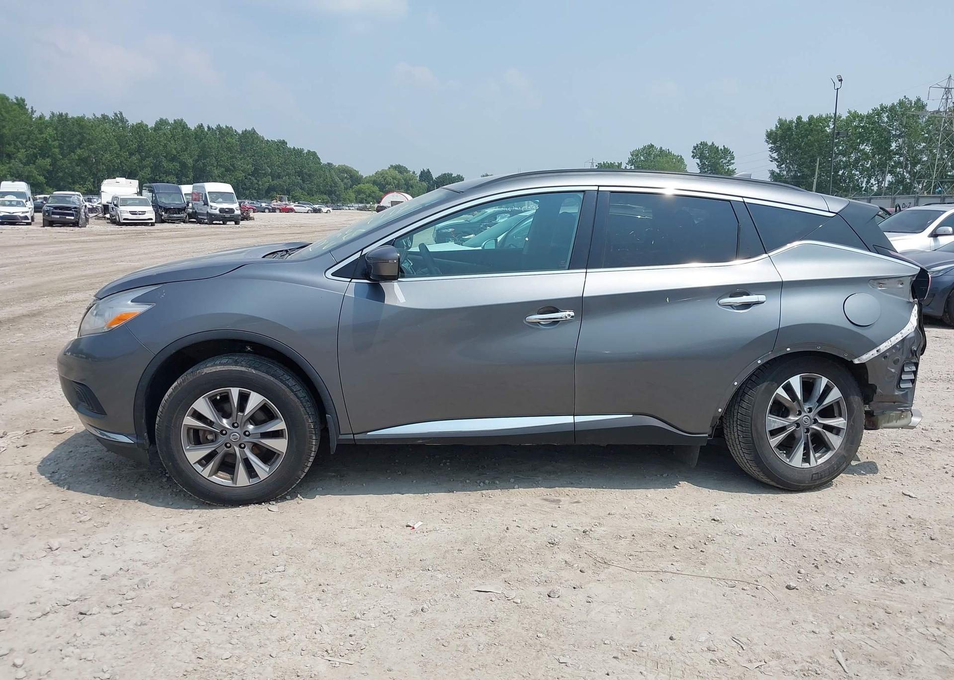 2017 NISSAN MURANO