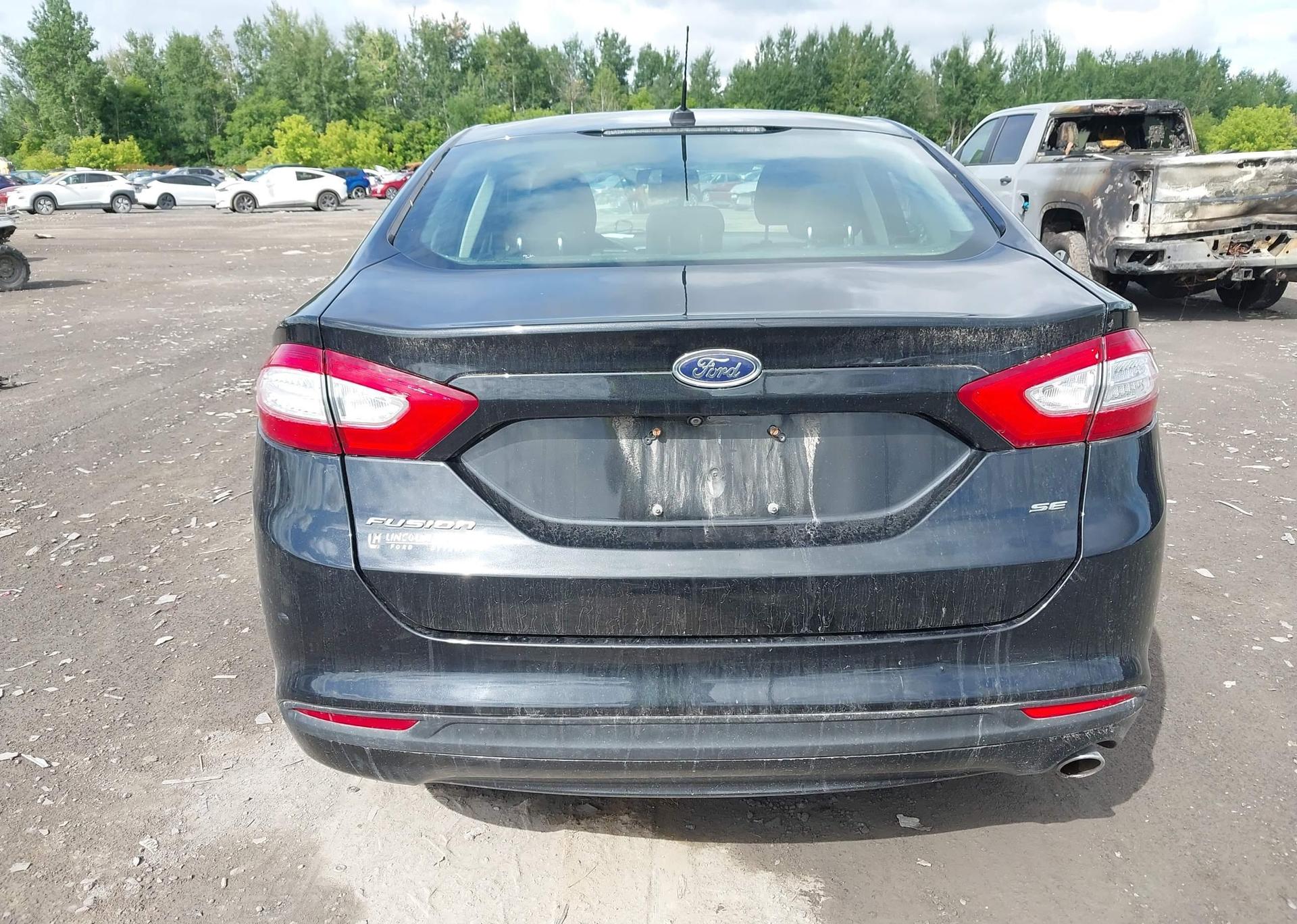 2015 FORD FUSION SE