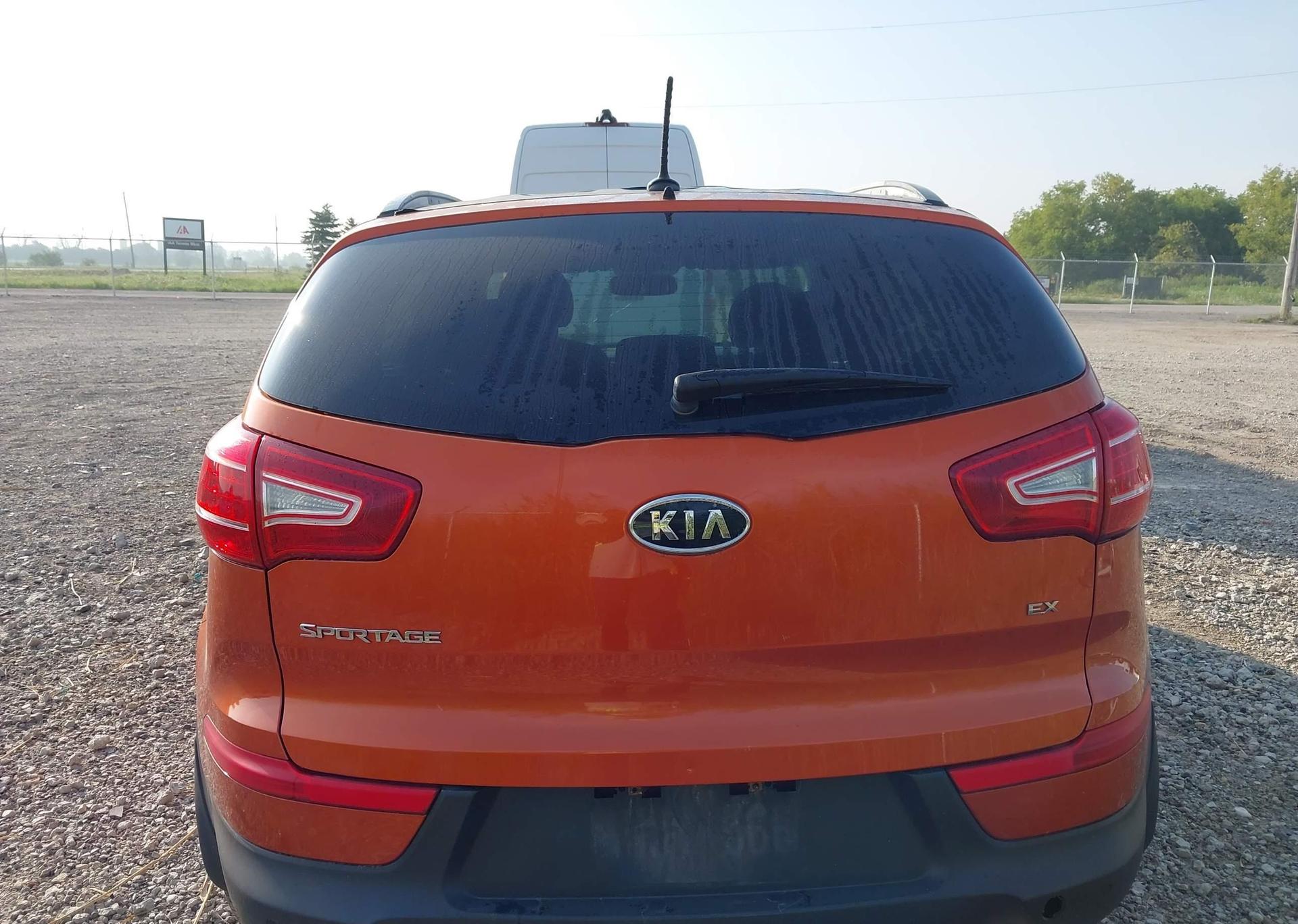 2011 KIA SPORTAGE EX
