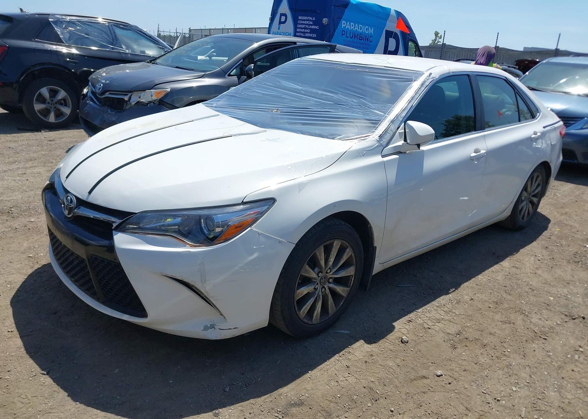 2016 TOYOTA CAMRY HYBRID XLE