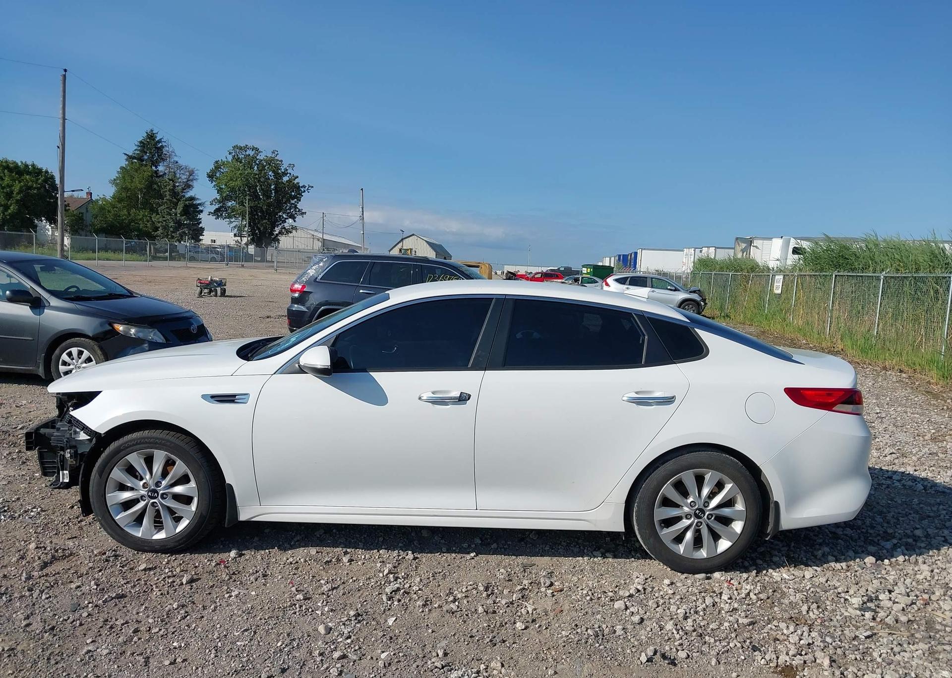 2017 KIA OPTIMA LX
