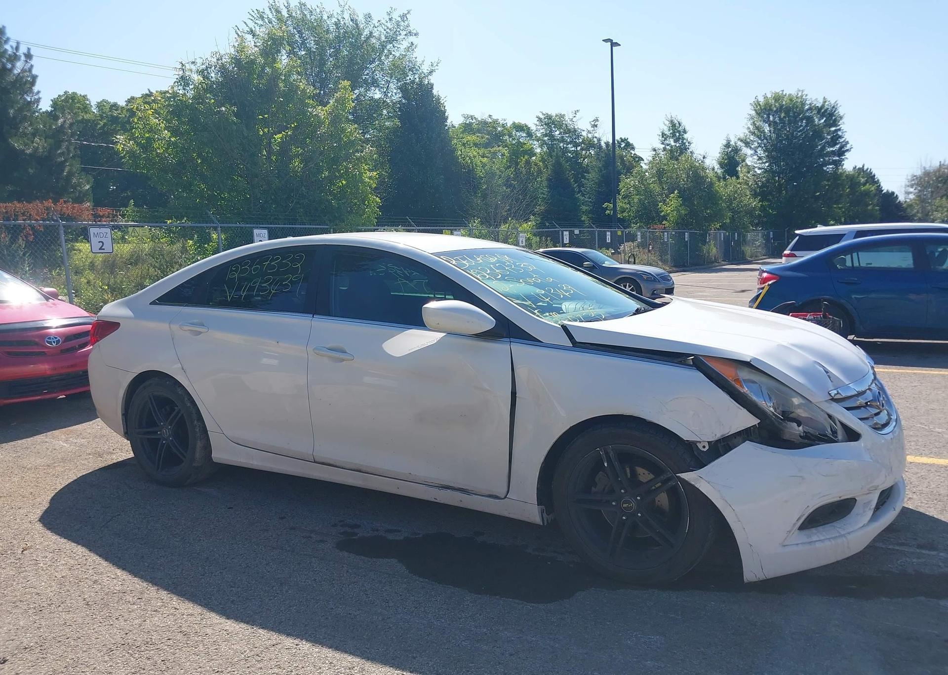 2012 HYUNDAI SONATA