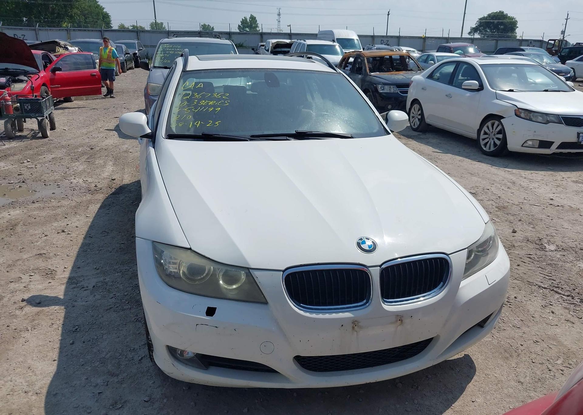 2010 BMW 3 SERIES