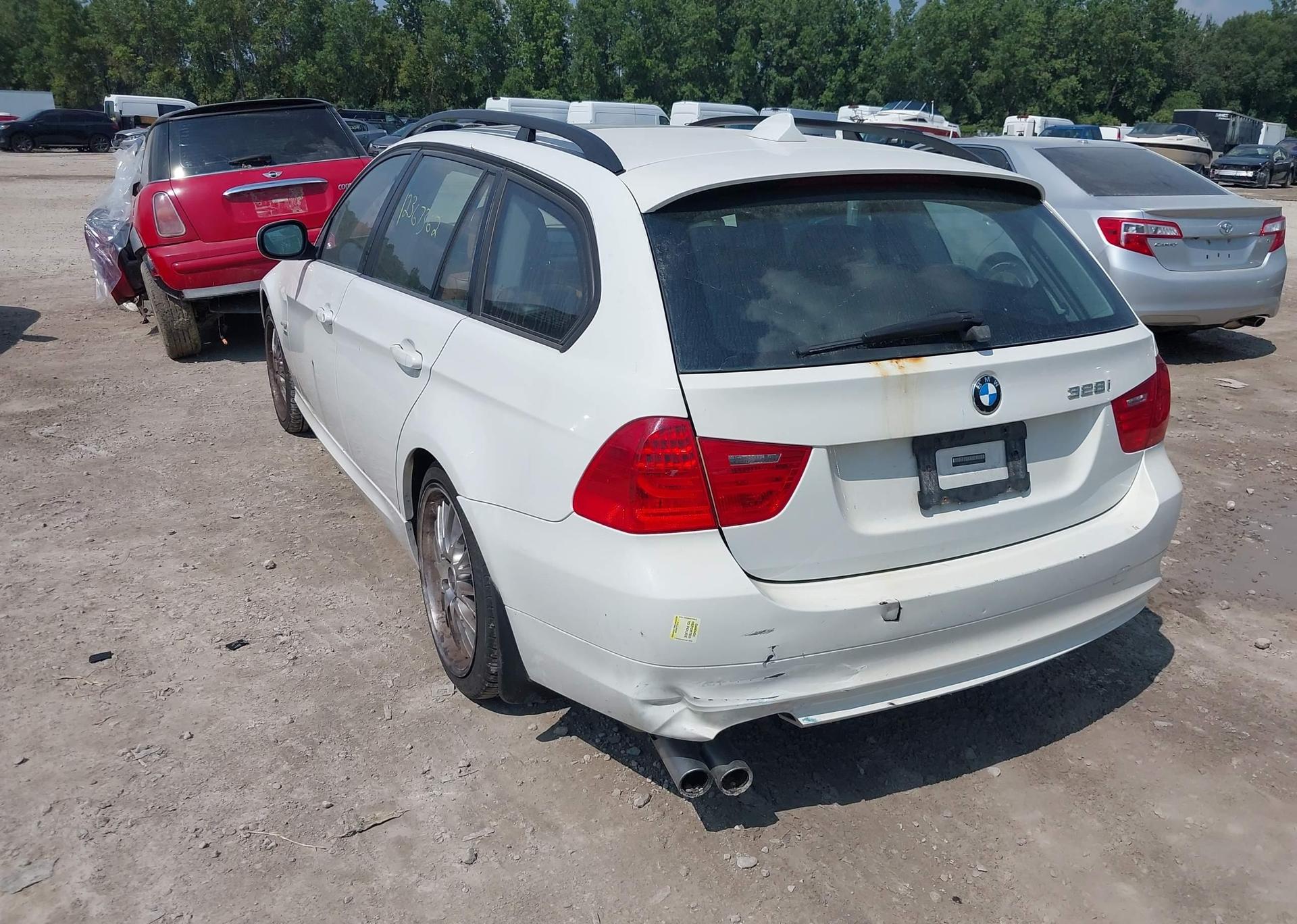 2010 BMW 3 SERIES