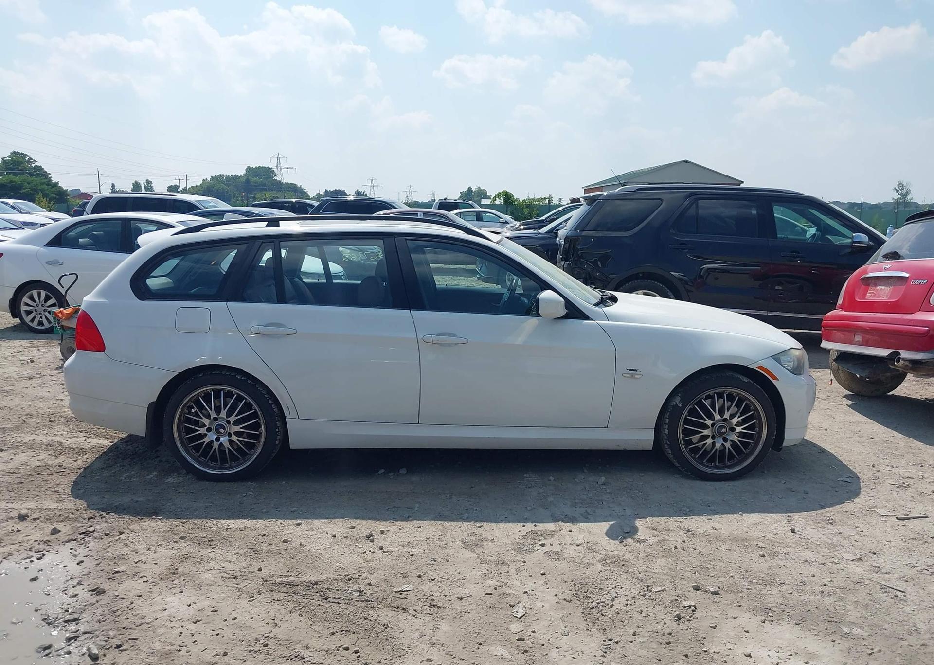 2010 BMW 3 SERIES