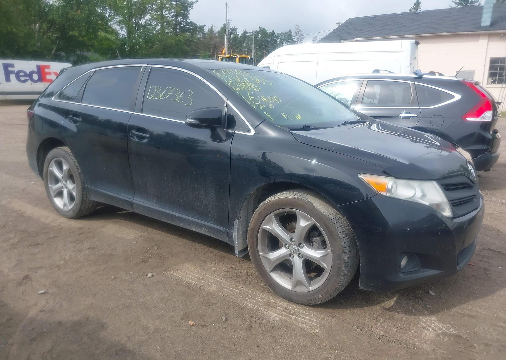 2016 TOYOTA VENZA XLE