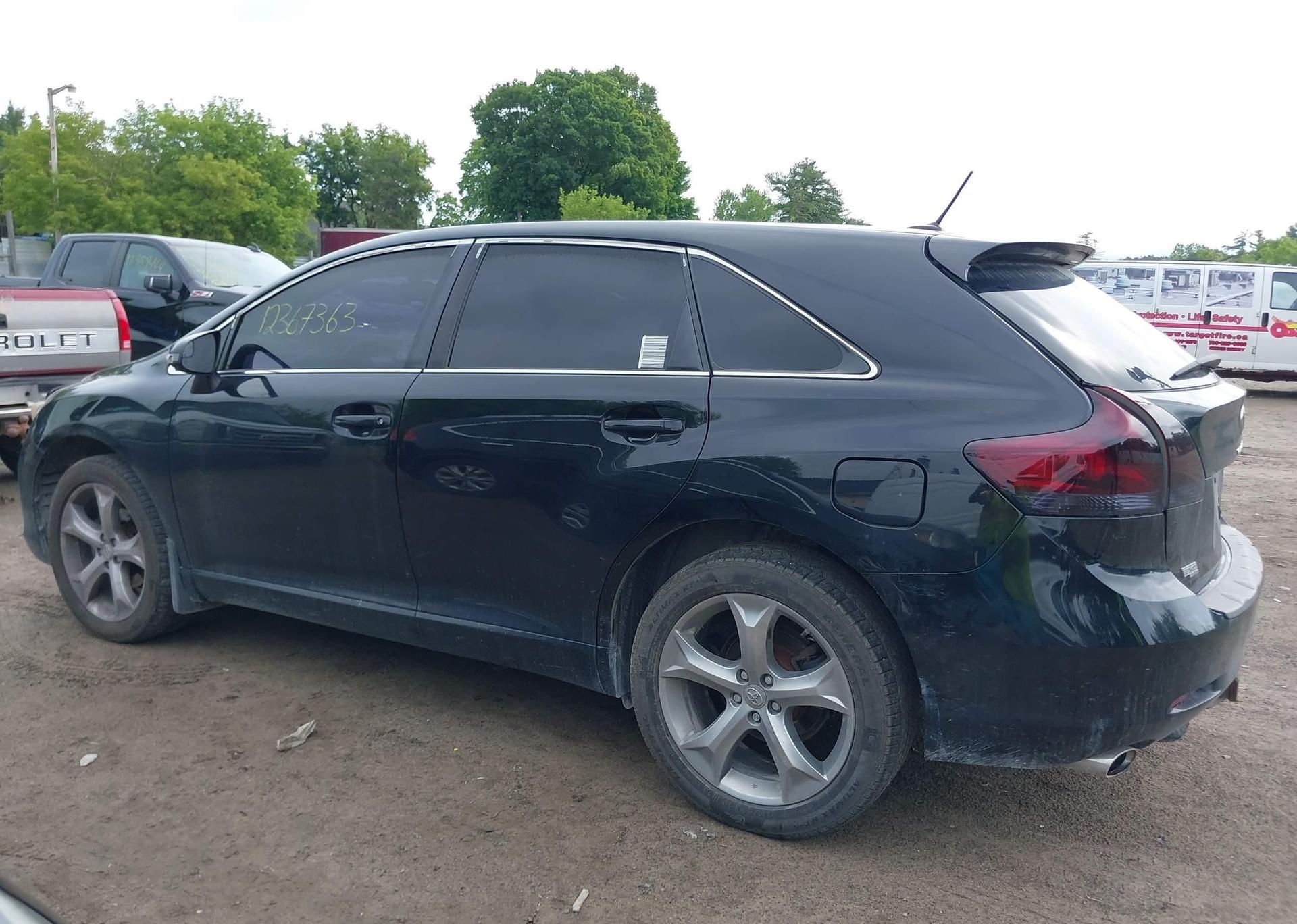 2016 TOYOTA VENZA XLE