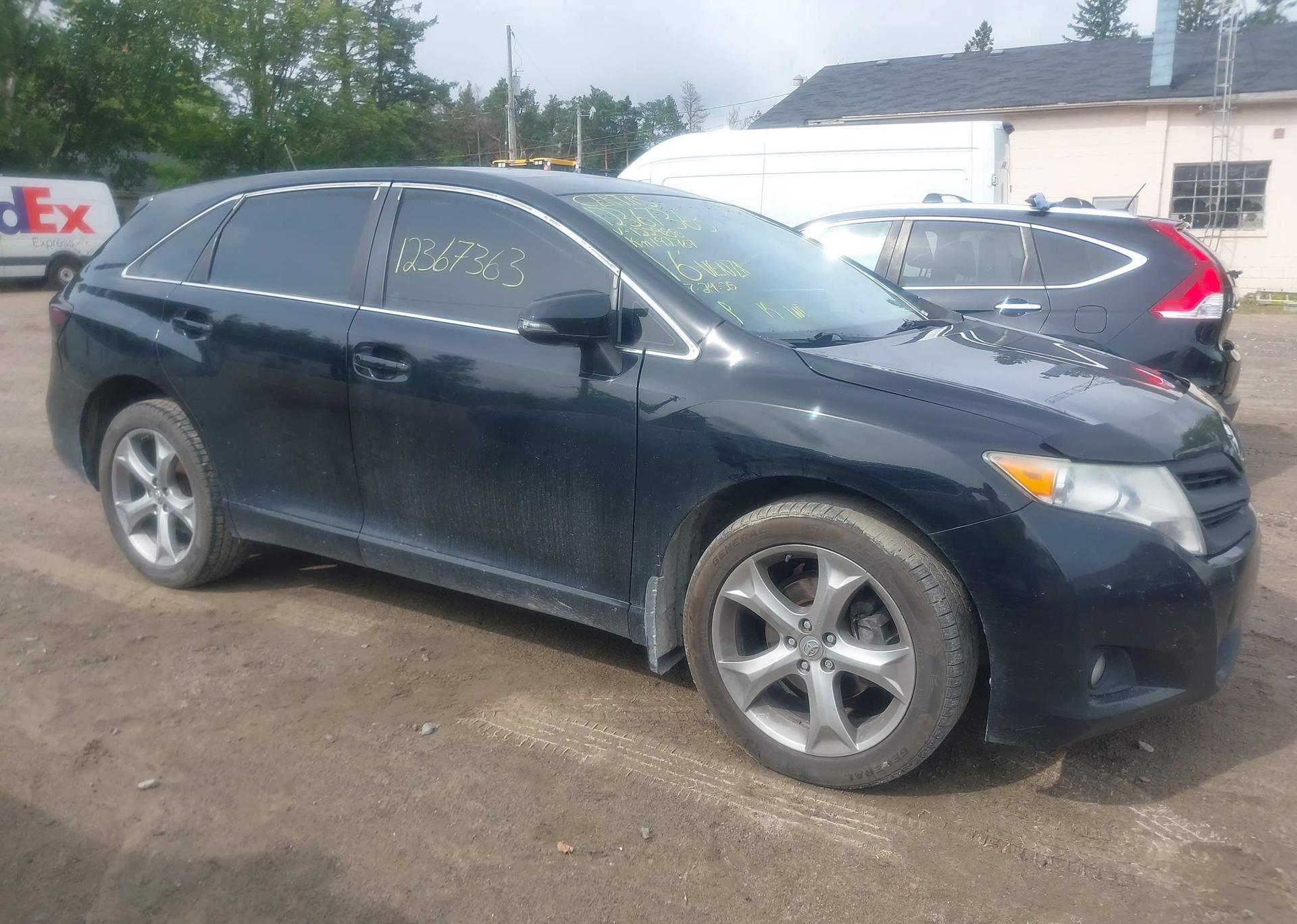 2016 TOYOTA VENZA XLE