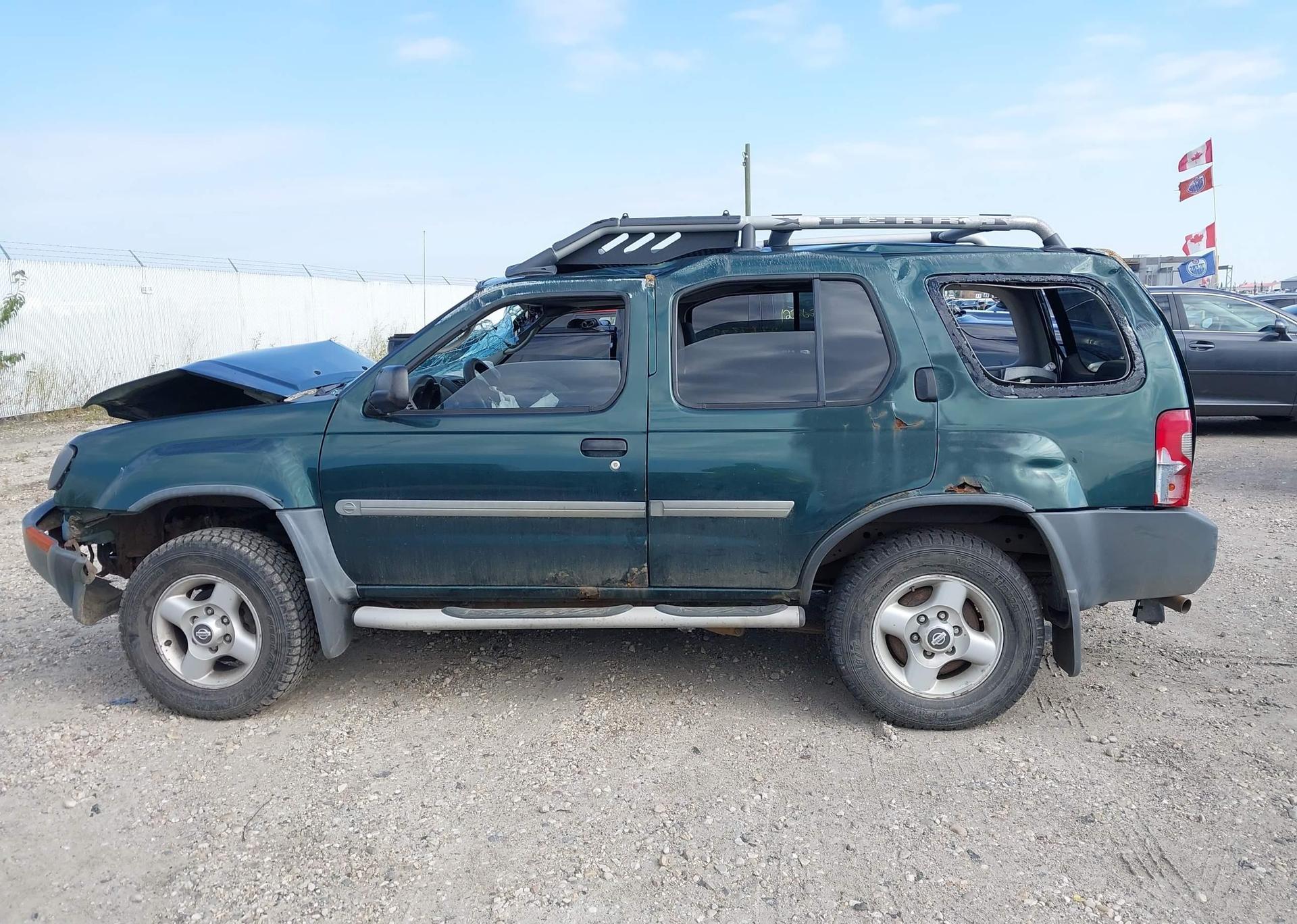 2002 NISSAN XTERRA XE
