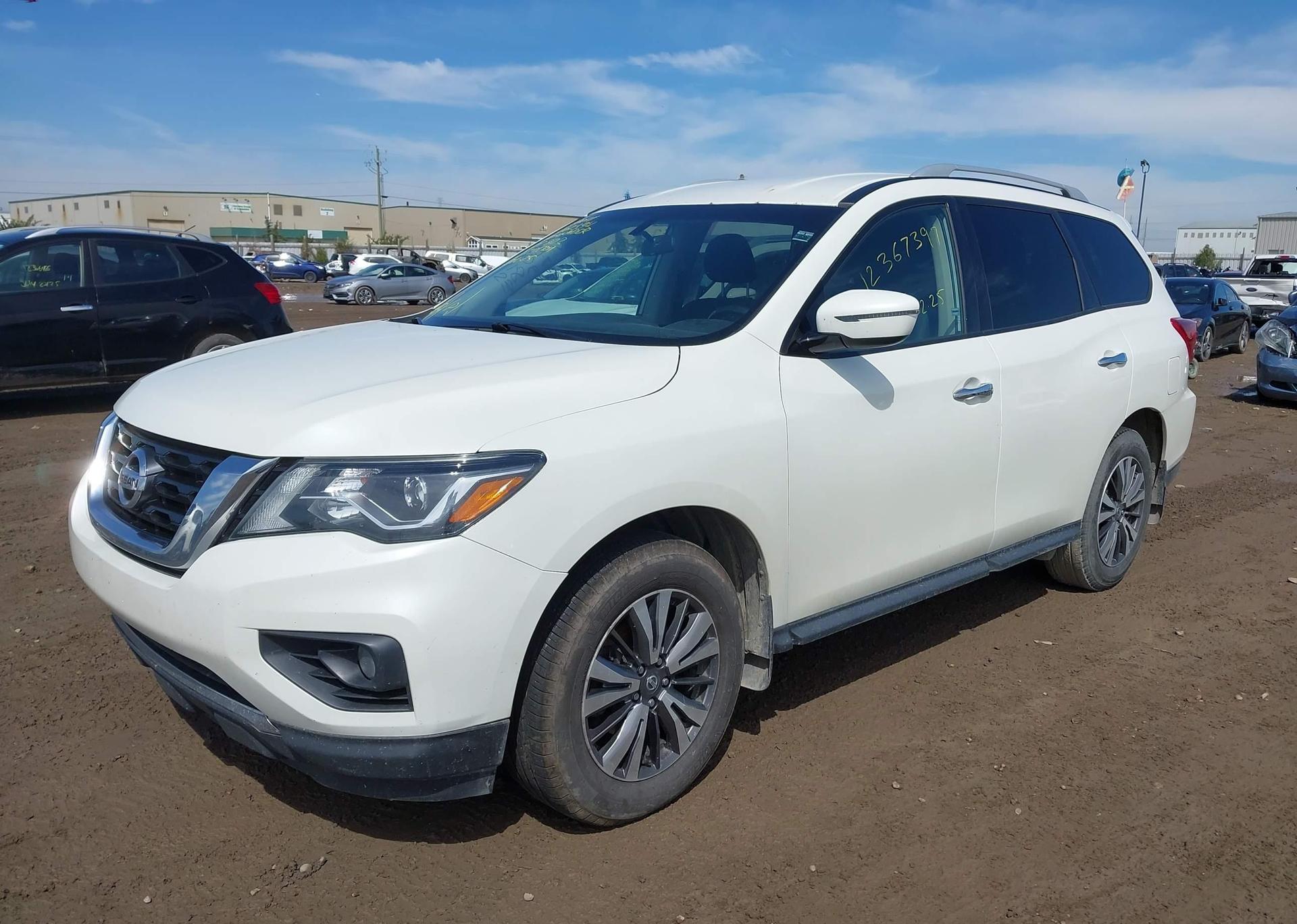 2019 NISSAN PATHFINDER PLATINUM