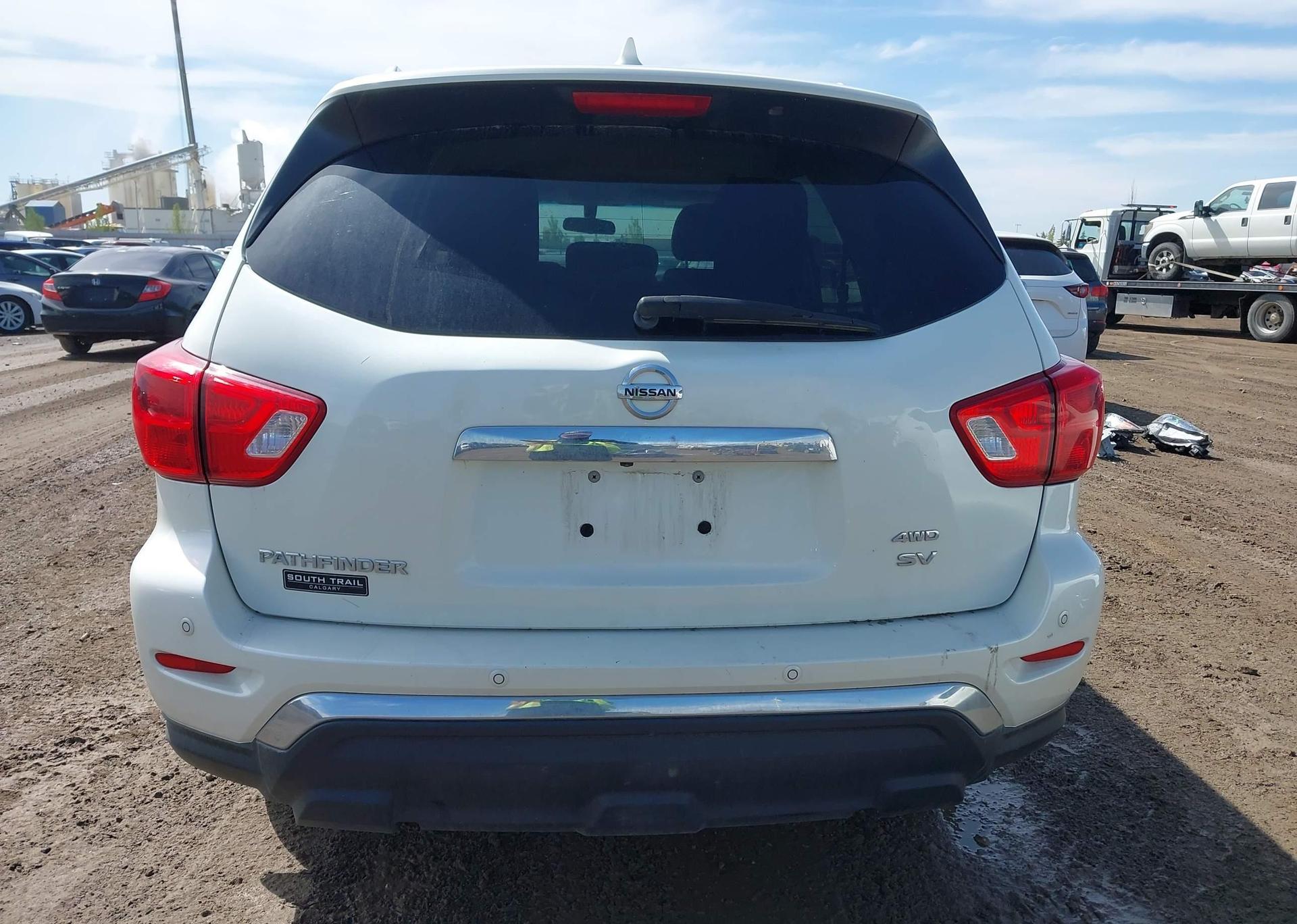 2019 NISSAN PATHFINDER PLATINUM