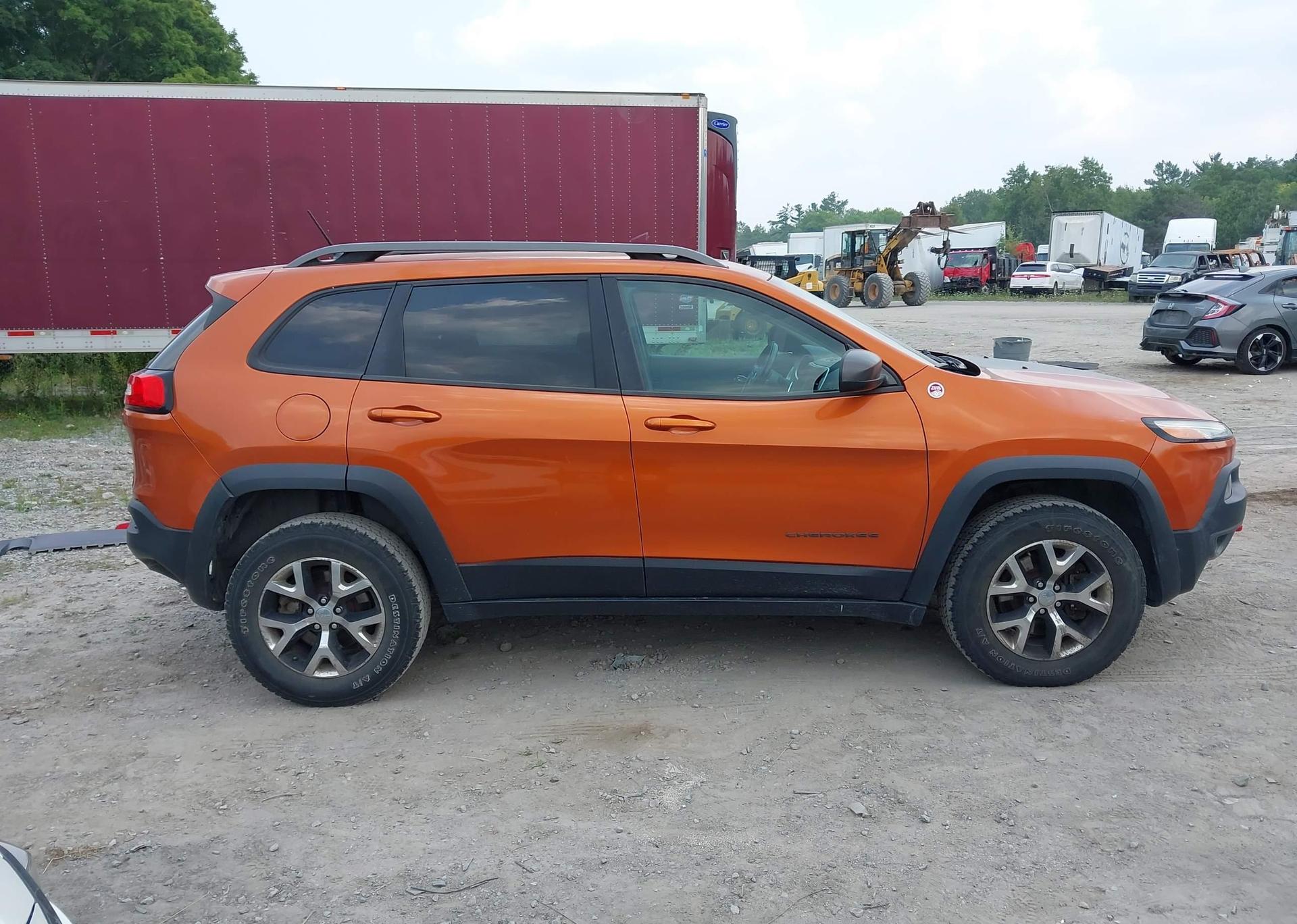 2015 JEEP CHEROKEE