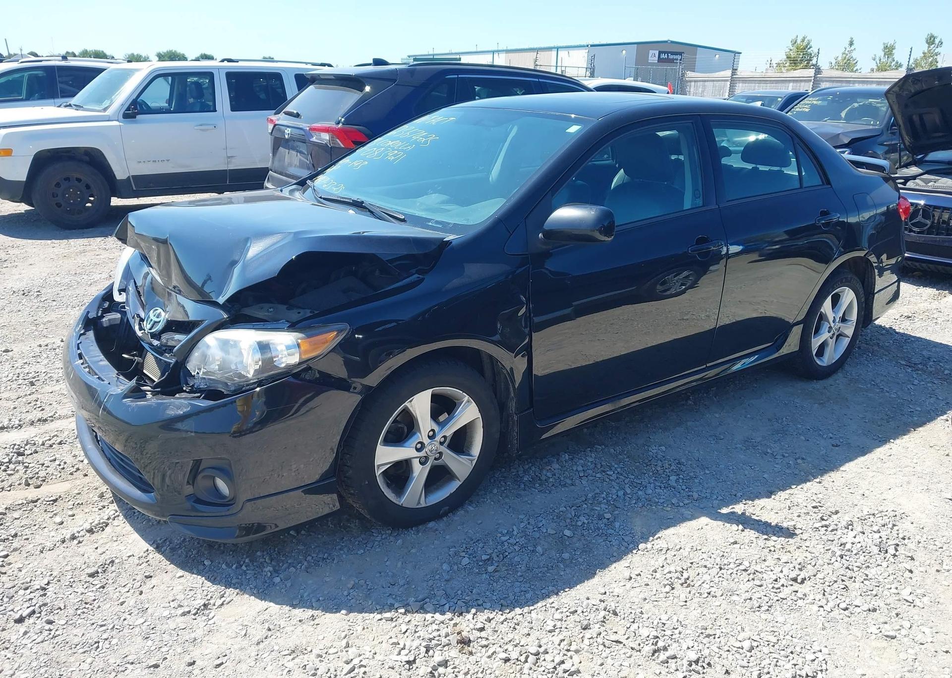 2013 TOYOTA COROLLA