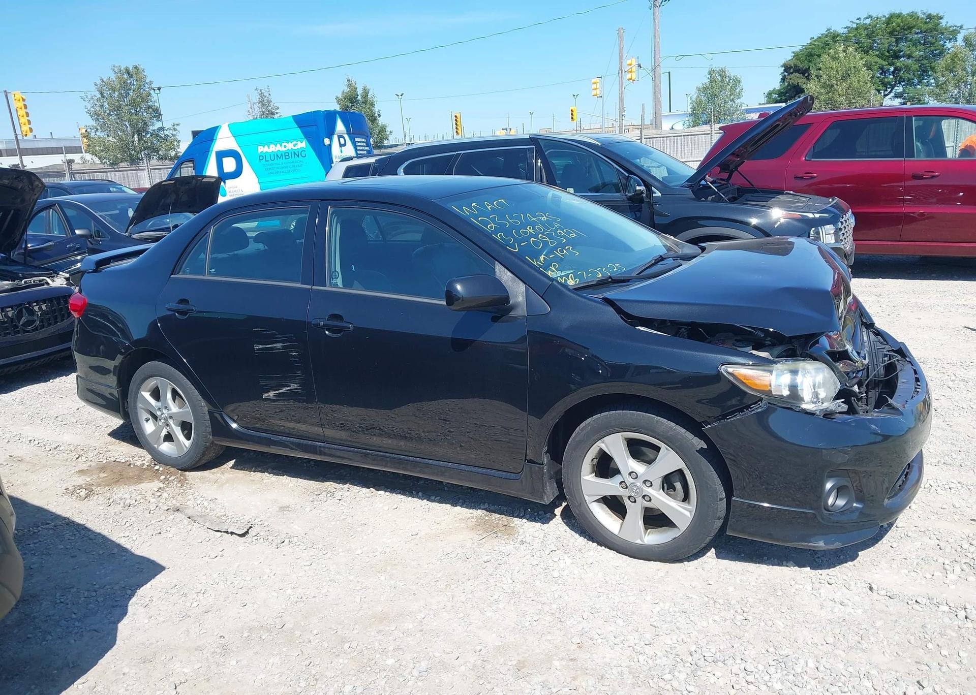 2013 TOYOTA COROLLA