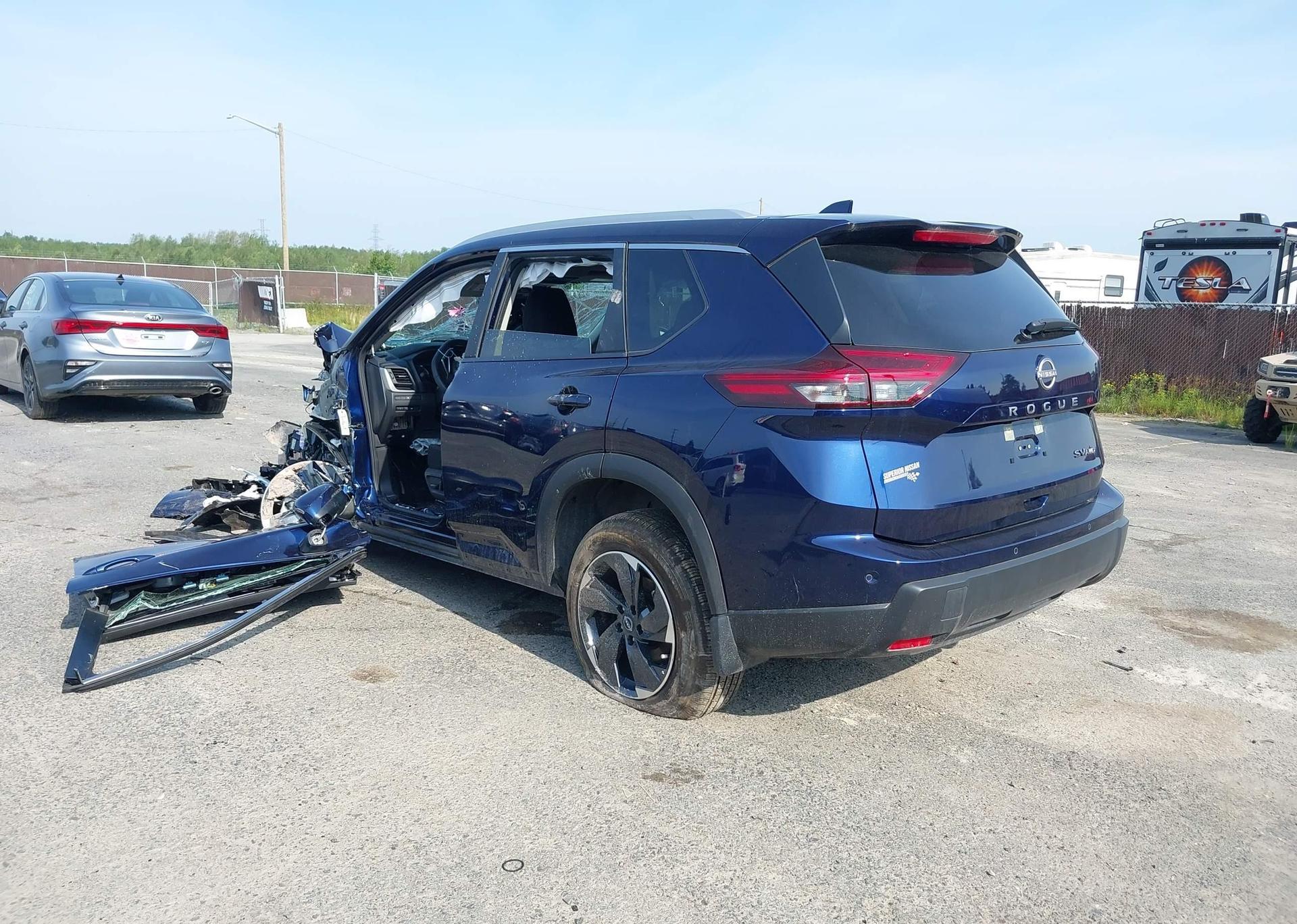 2024 NISSAN ROGUE