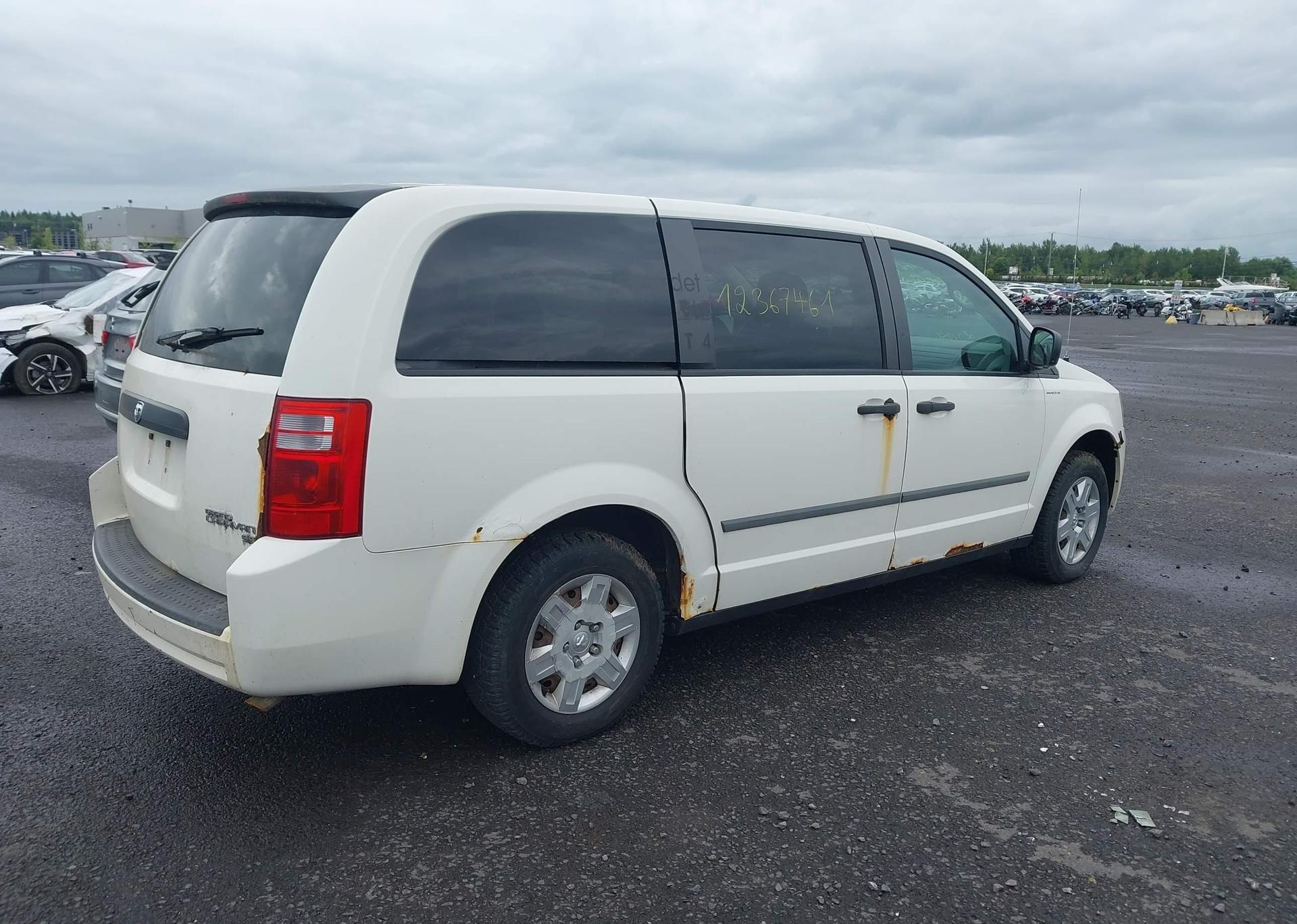 2010 DODGE GRAND CARAVAN SE